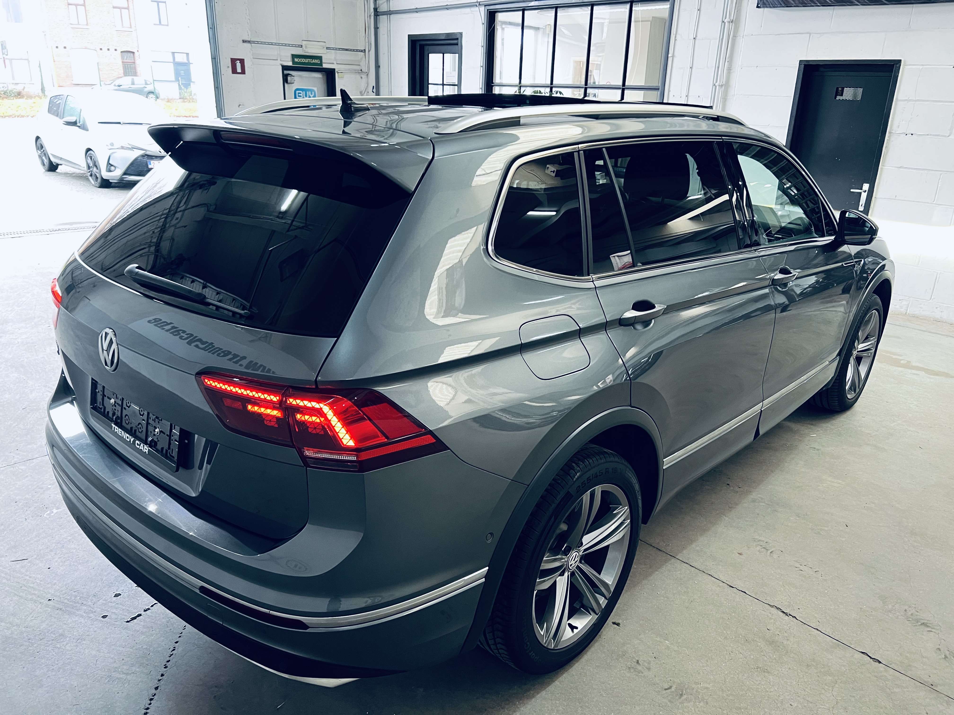 Volkswagen Tiguan Allspace 1.5 TSI Platinum DSG EU6d+TVA+PANO+CARNET+GARANTIE