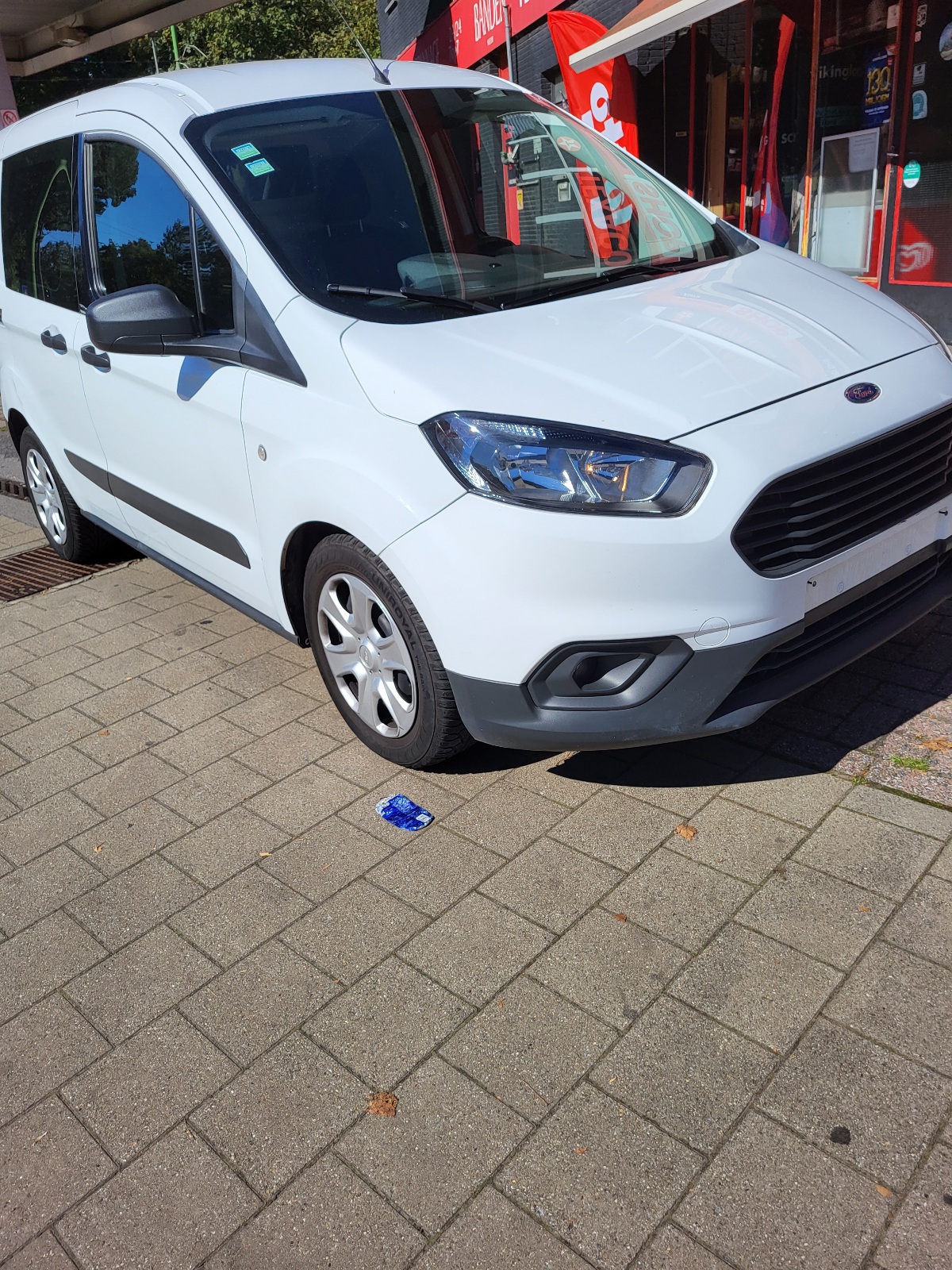 Ford Courier Ford courier 1,5cc diesel 2019,euro 6B,9900euro