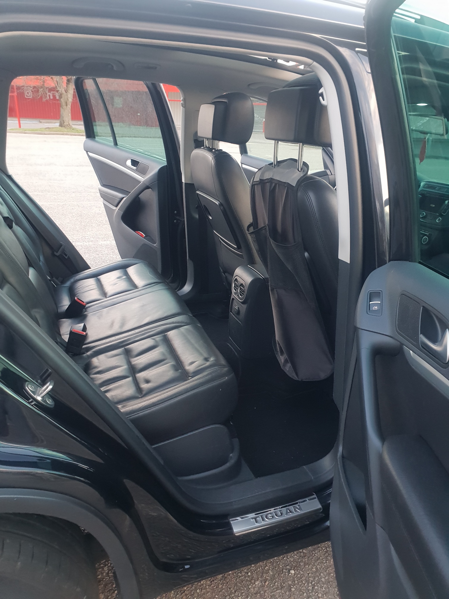 Volkswagen Tiguan (2) 2.0 TDI 140 BLUEMOTION TECHNOLOGY SPORTLINE 4MOTION DSG7
