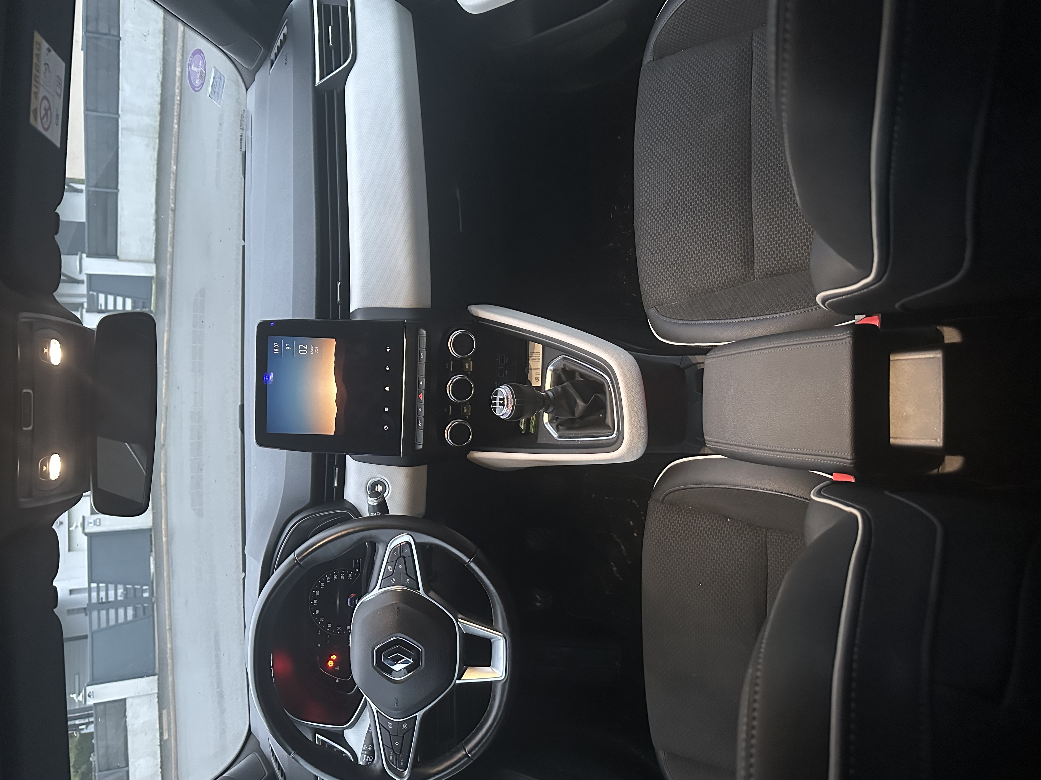 Renault Clio V 1.0 TCE 100 INTENS