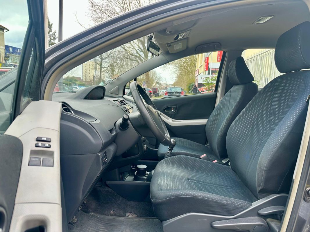 Toyota Yaris 1.4 D-4D 90 CONFORT PACK