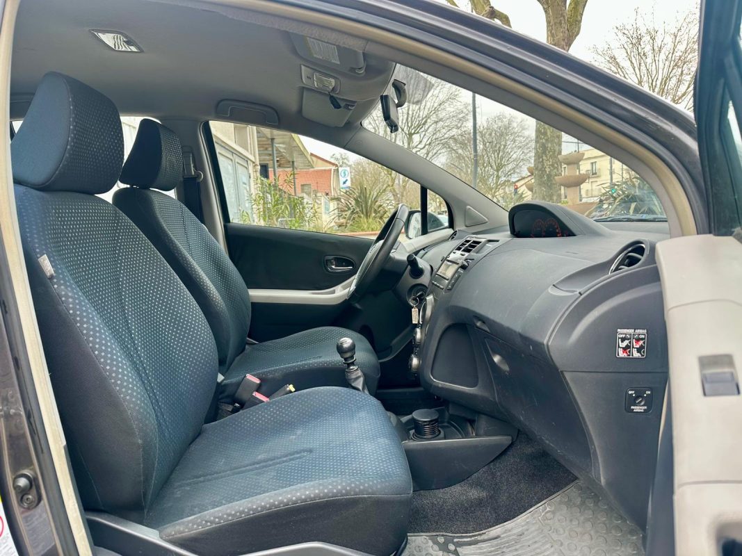 Toyota Yaris 1.4 D-4D 90 CONFORT PACK