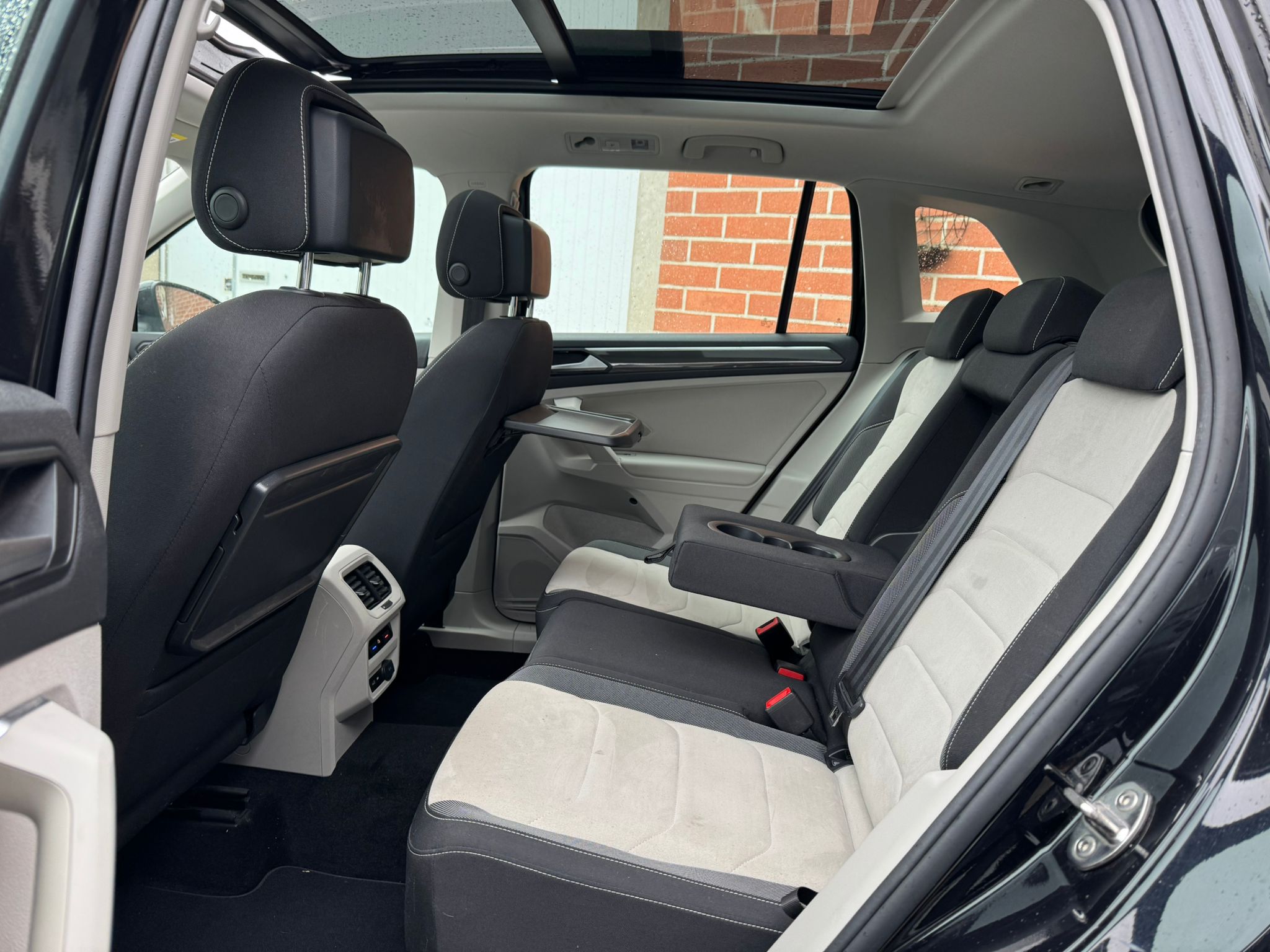 Volkswagen Tiguan Highline Toit Panoramique 14700€ HTVA