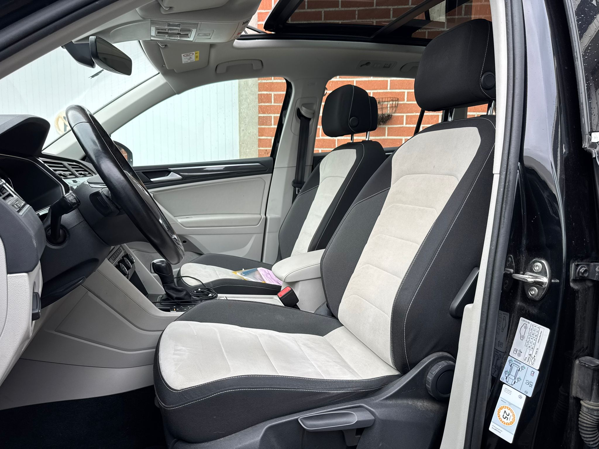Volkswagen Tiguan Highline Toit Panoramique 14700€ HTVA