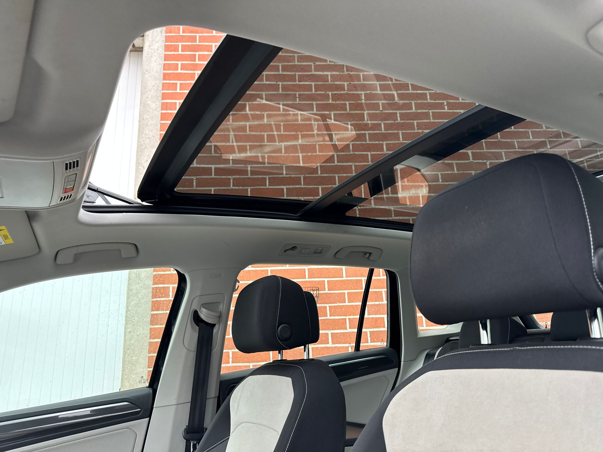 Volkswagen Tiguan Highline Toit Panoramique 14700€ HTVA