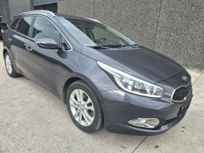 Kia Ceed SW / cee'd SW 1.6 CRDi Sense//CAMERA/KIT PNEU/MARCHAND OU EXPORT