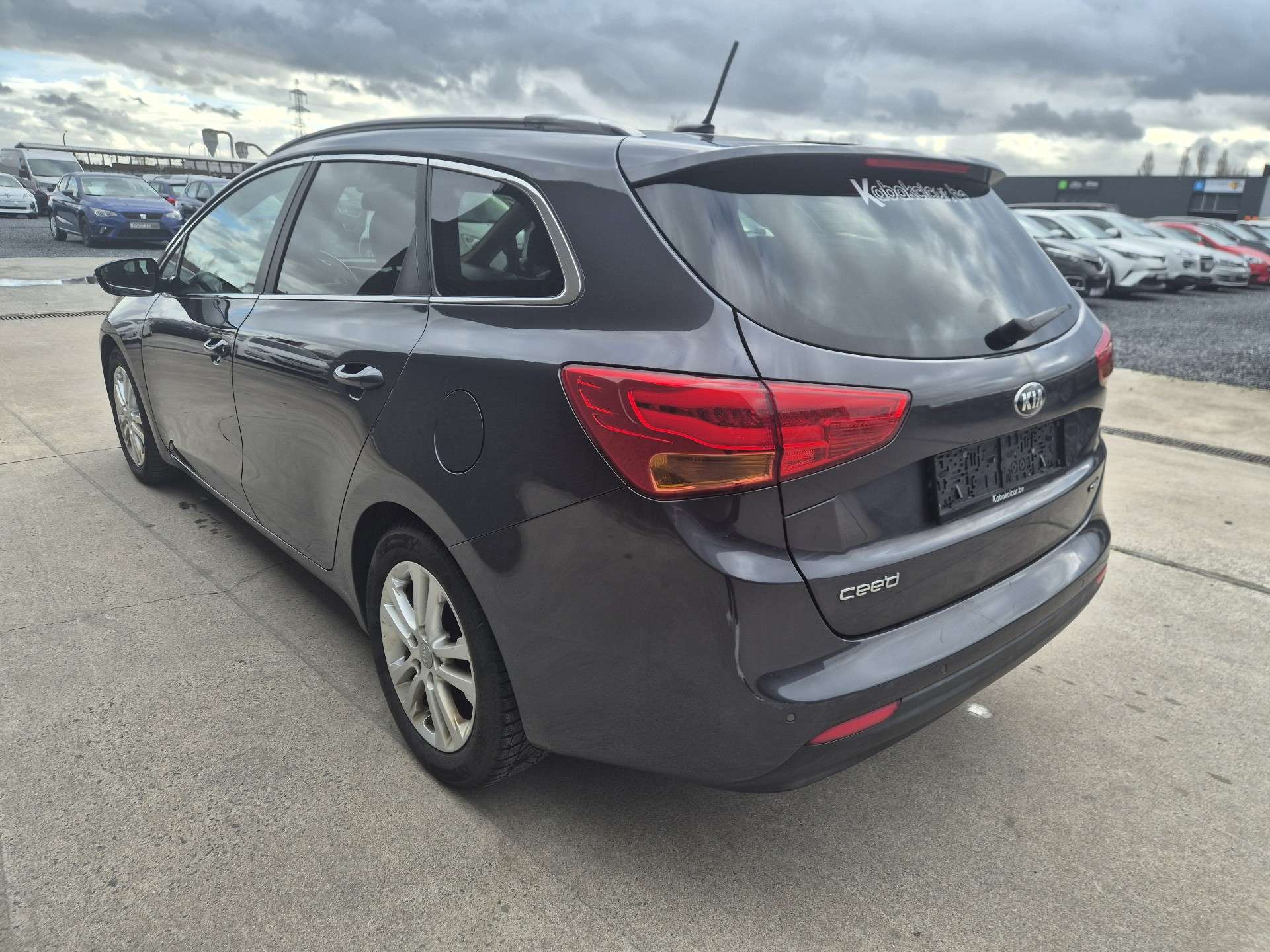 Kia Ceed SW / cee'd SW 1.6 CRDi Sense//CAMERA/KIT PNEU/MARCHAND OU EXPORT