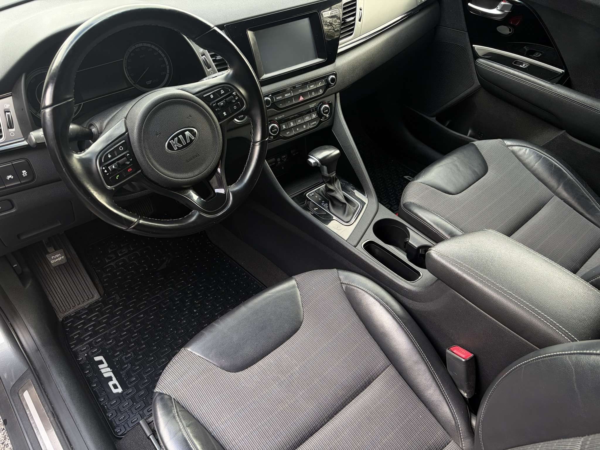 Kia Niro 1.6 ESS/ELECTR/AC/CAPT AV-AR/CAM REC/GARANTIE 1AN/
