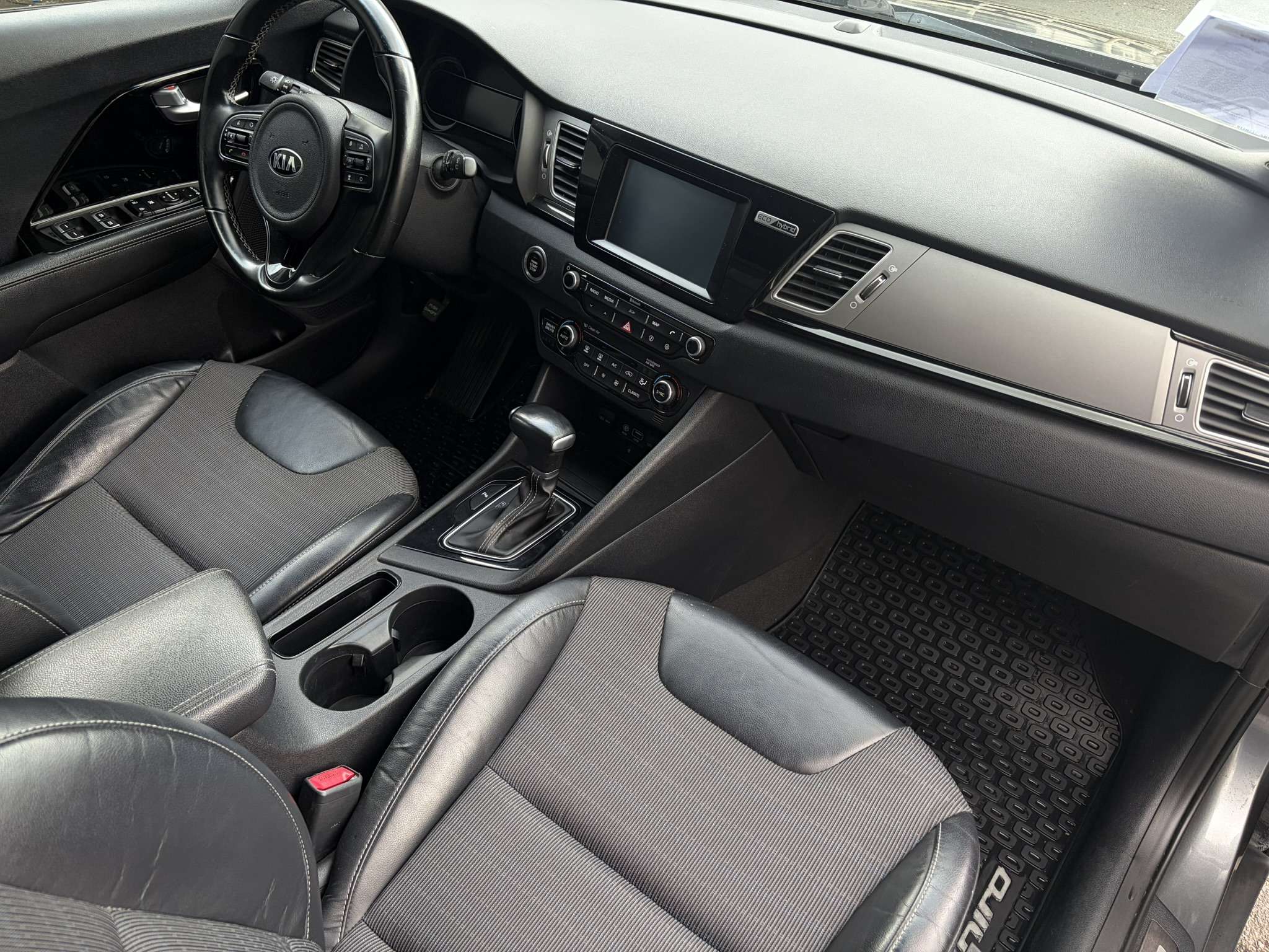 Kia Niro 1.6 ESS/ELECTR/AC/CAPT AV-AR/CAM REC/GARANTIE 1AN/