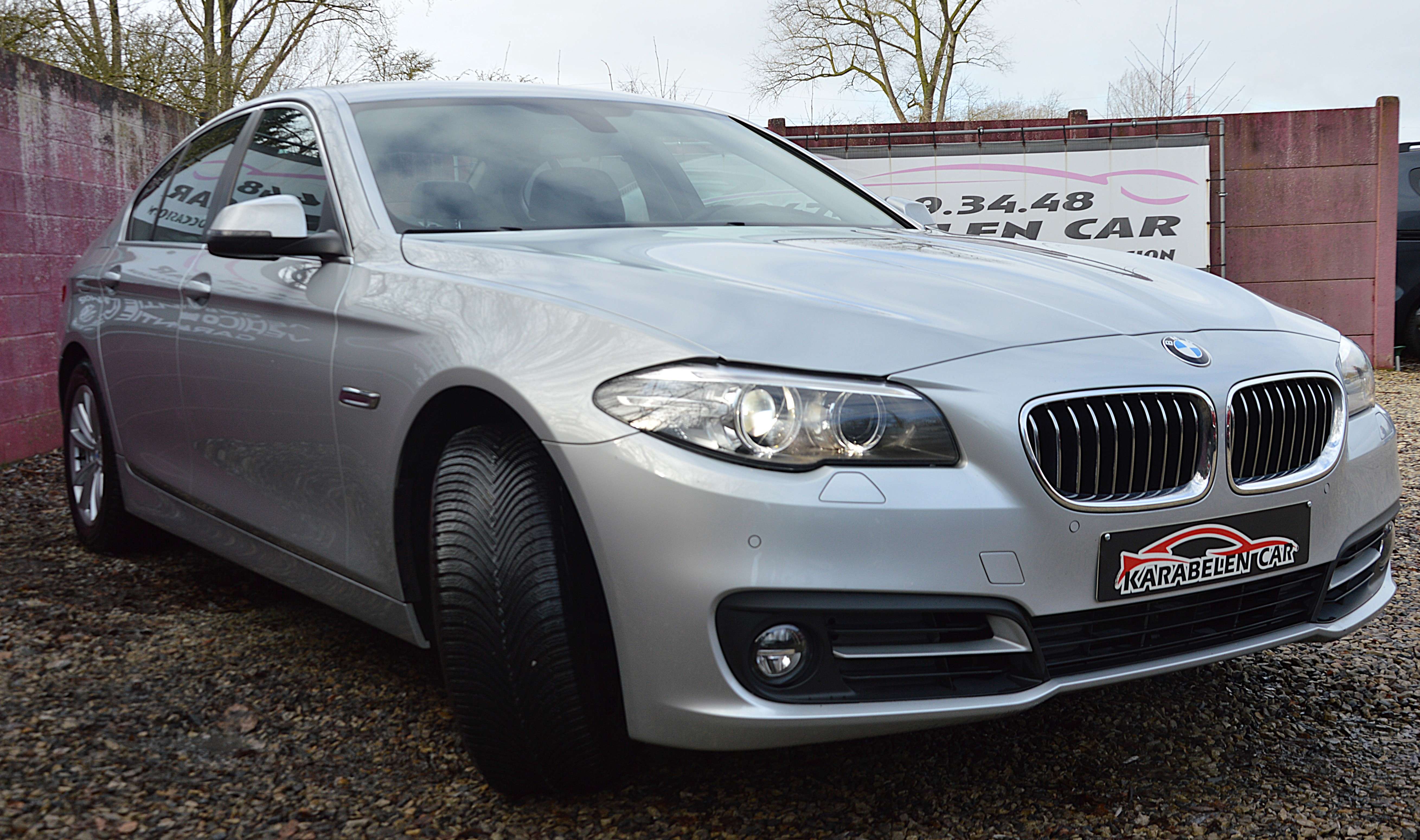 BMW 520 Dynamics ETAT SHOWROOM NAV SENS AV/AR 93.799KM