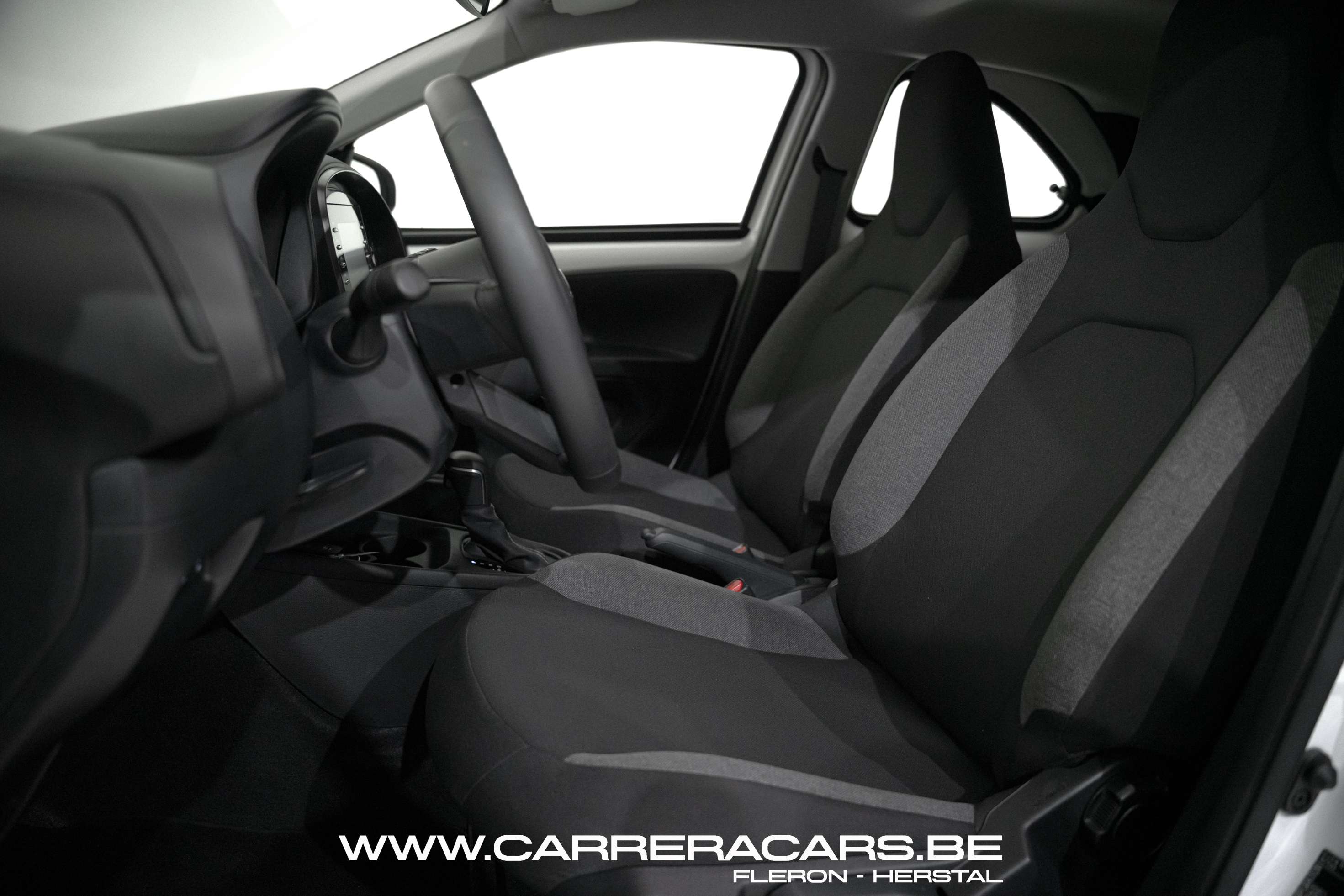 Toyota Aygo X 1.0i VVT-i X play CVT*|AUTOMATIQUE*CAMERA*CRUISE*|