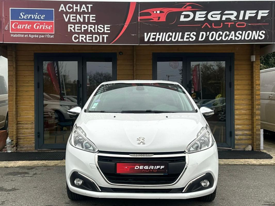 Peugeot 208 82ch BVM5 Style