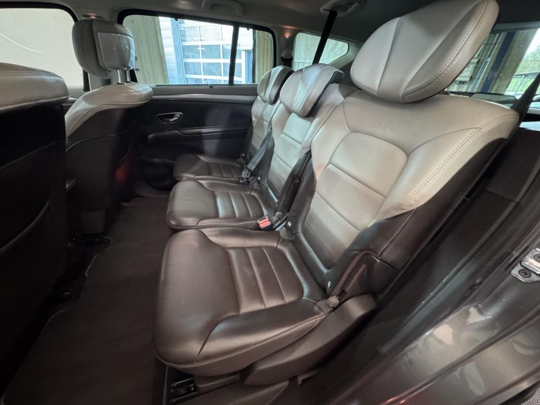 Renault Espace V Initiale Paris Energy Tce 200 EDC (5 pl)