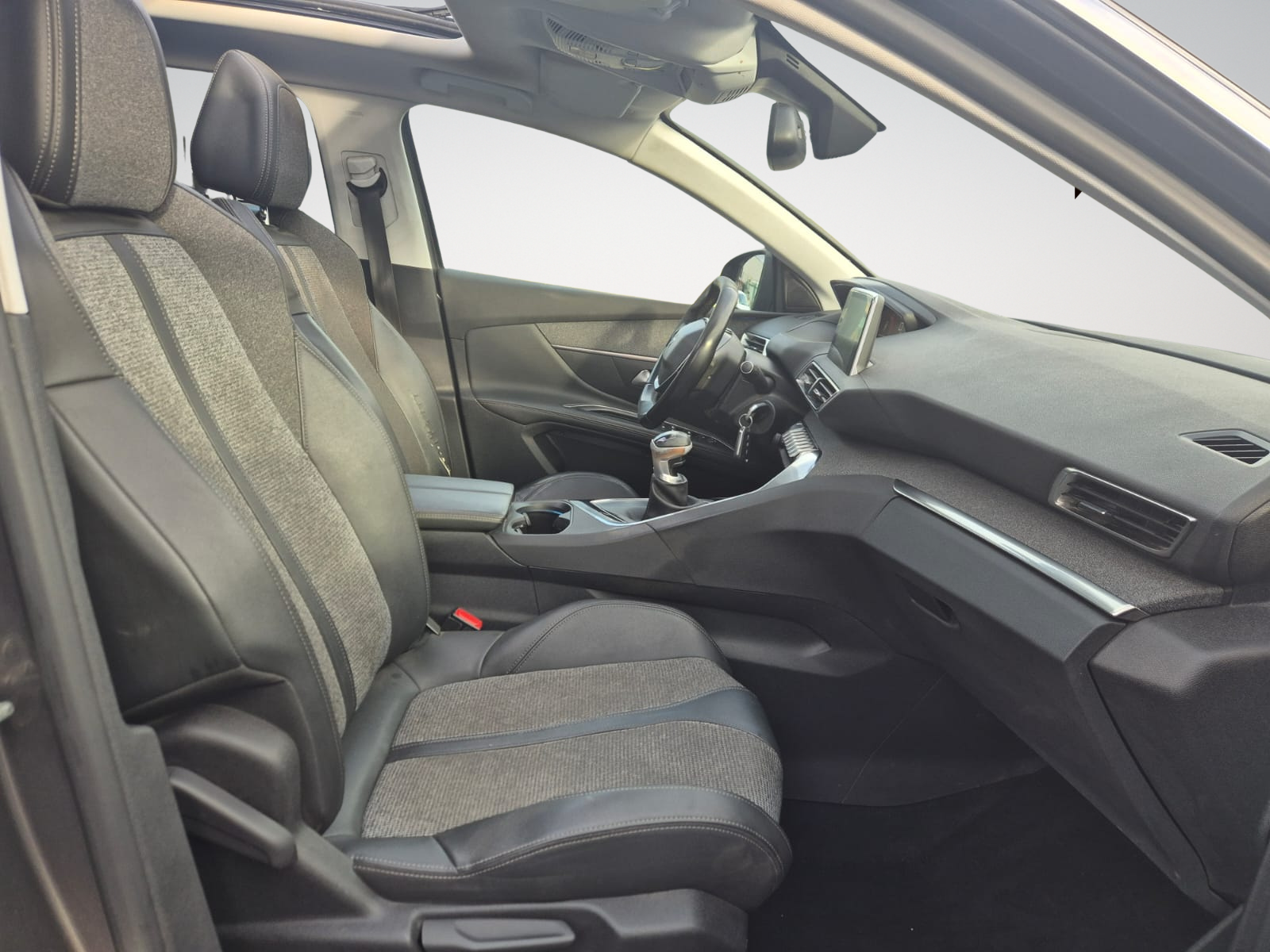 Peugeot 5008 1.5 BlueHDi Active/ 7 PL/CARPLAY/GPS/GARANTIE 12M