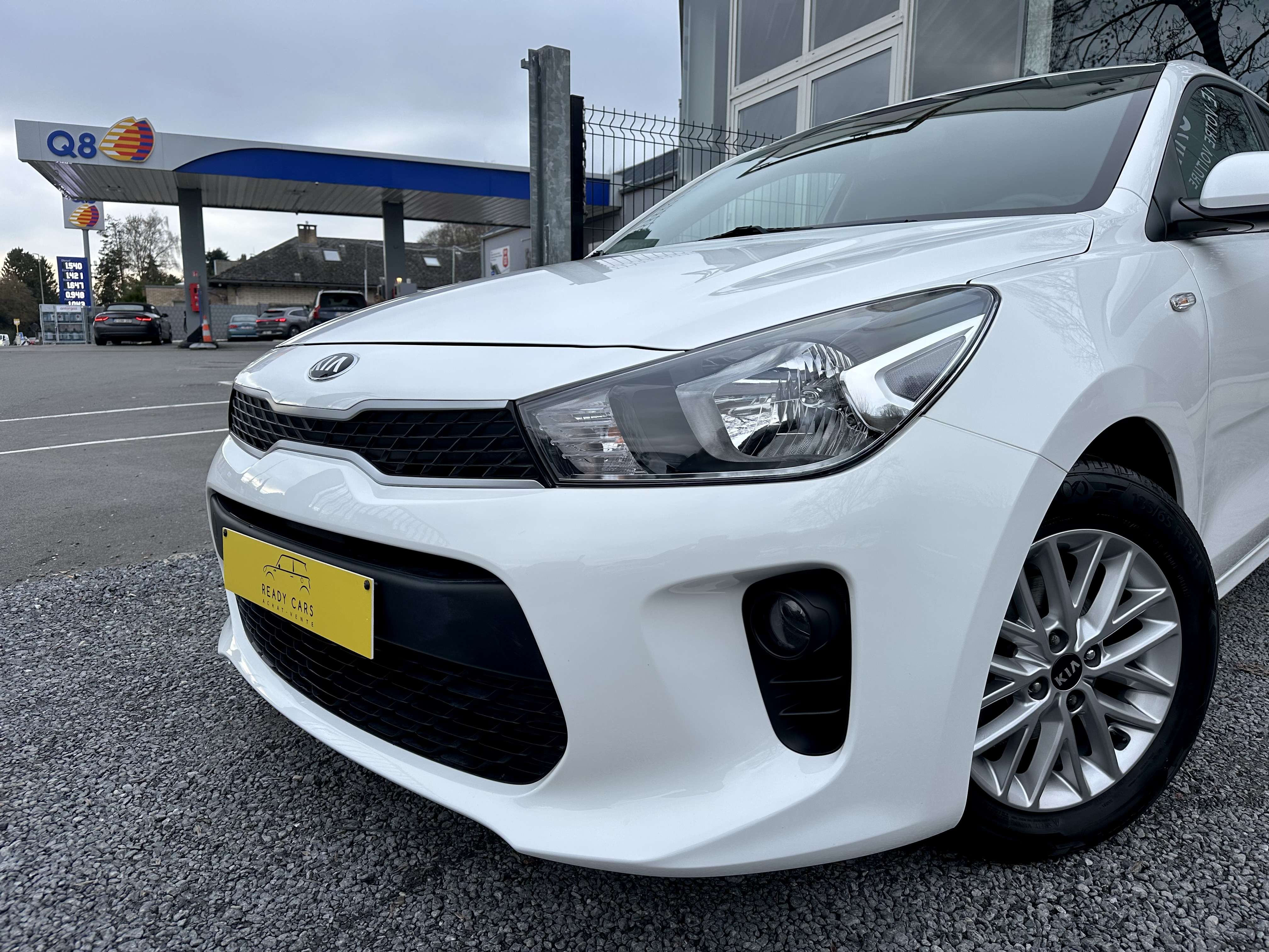 Kia Rio 1.2*NAVI*CAMERA*APPLE CARPLAY*GARANTIE*CARNET KIA
