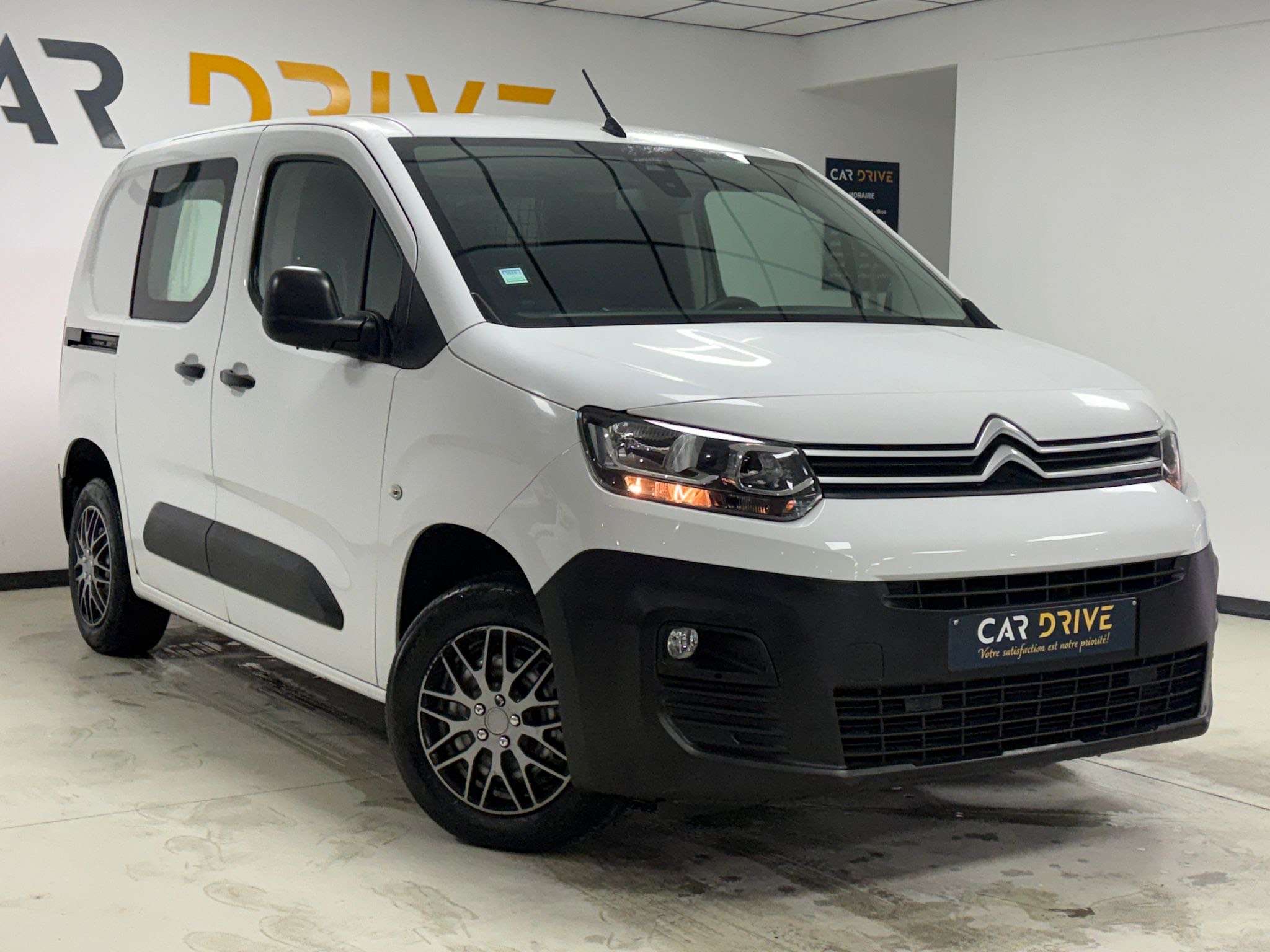 Citroen Berlingo 1.5 BlueHDi/CLIM/12MOI GARANTIE