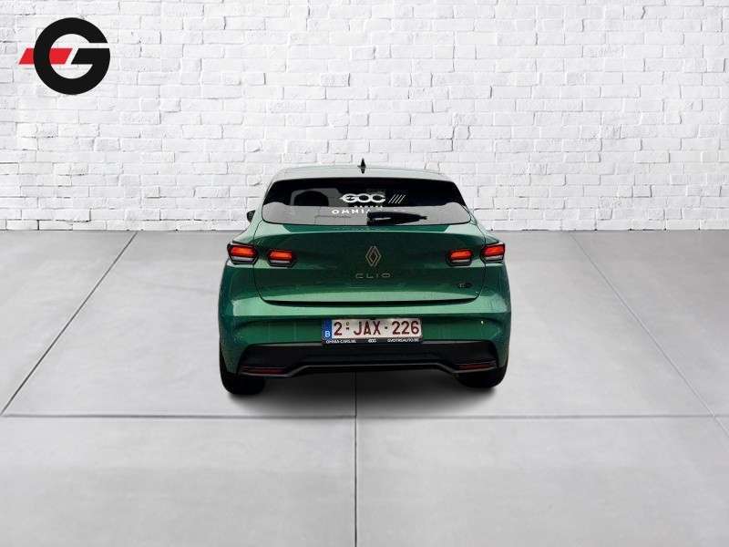 Renault Clio dispo 06/07/26 - Techno Full Hybrid E-Tech 160