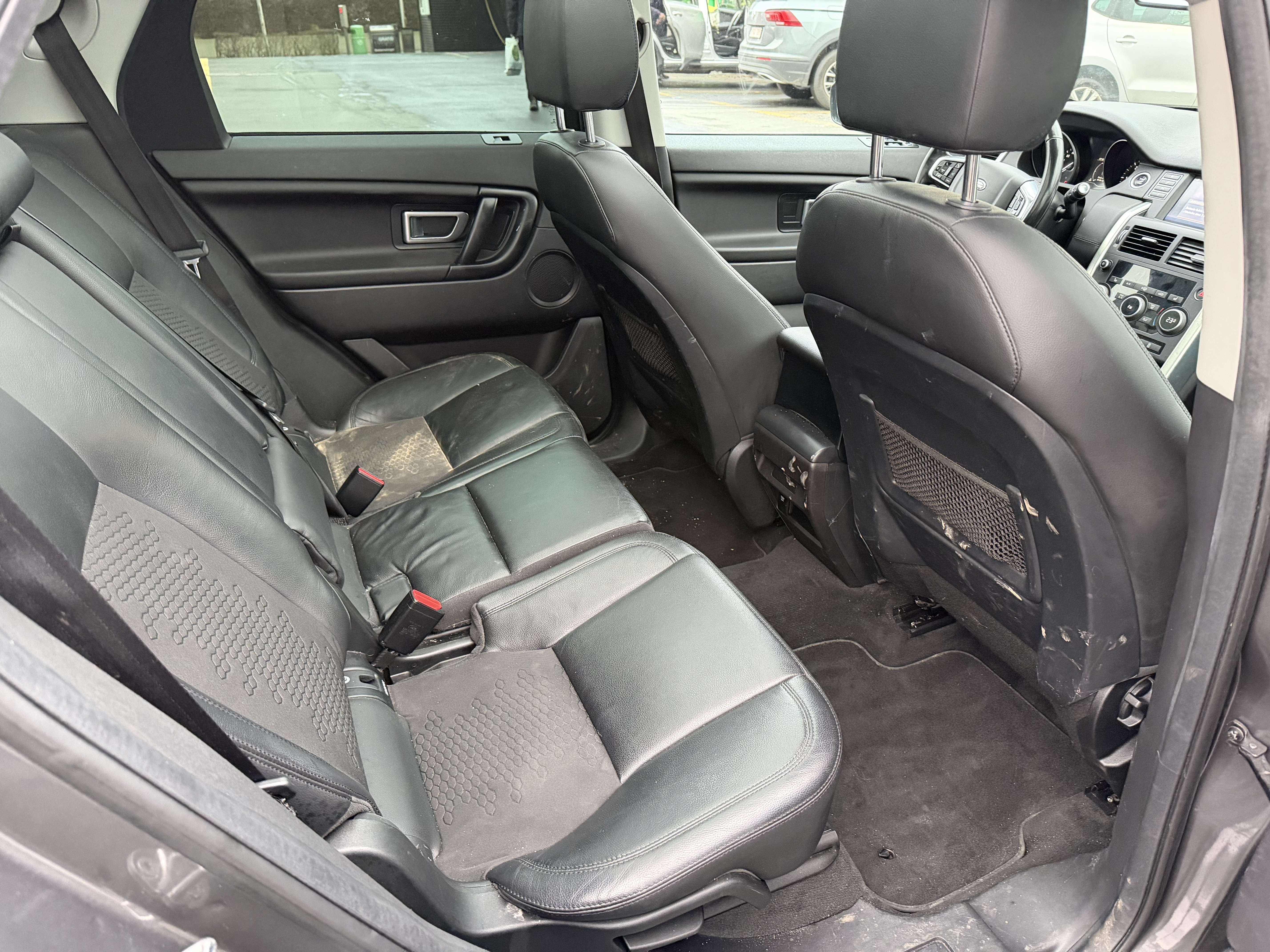 Land Rover Discovery Sport 2.0d❗️❗️Problème Moteur❗️Prix Marchand Ou Export