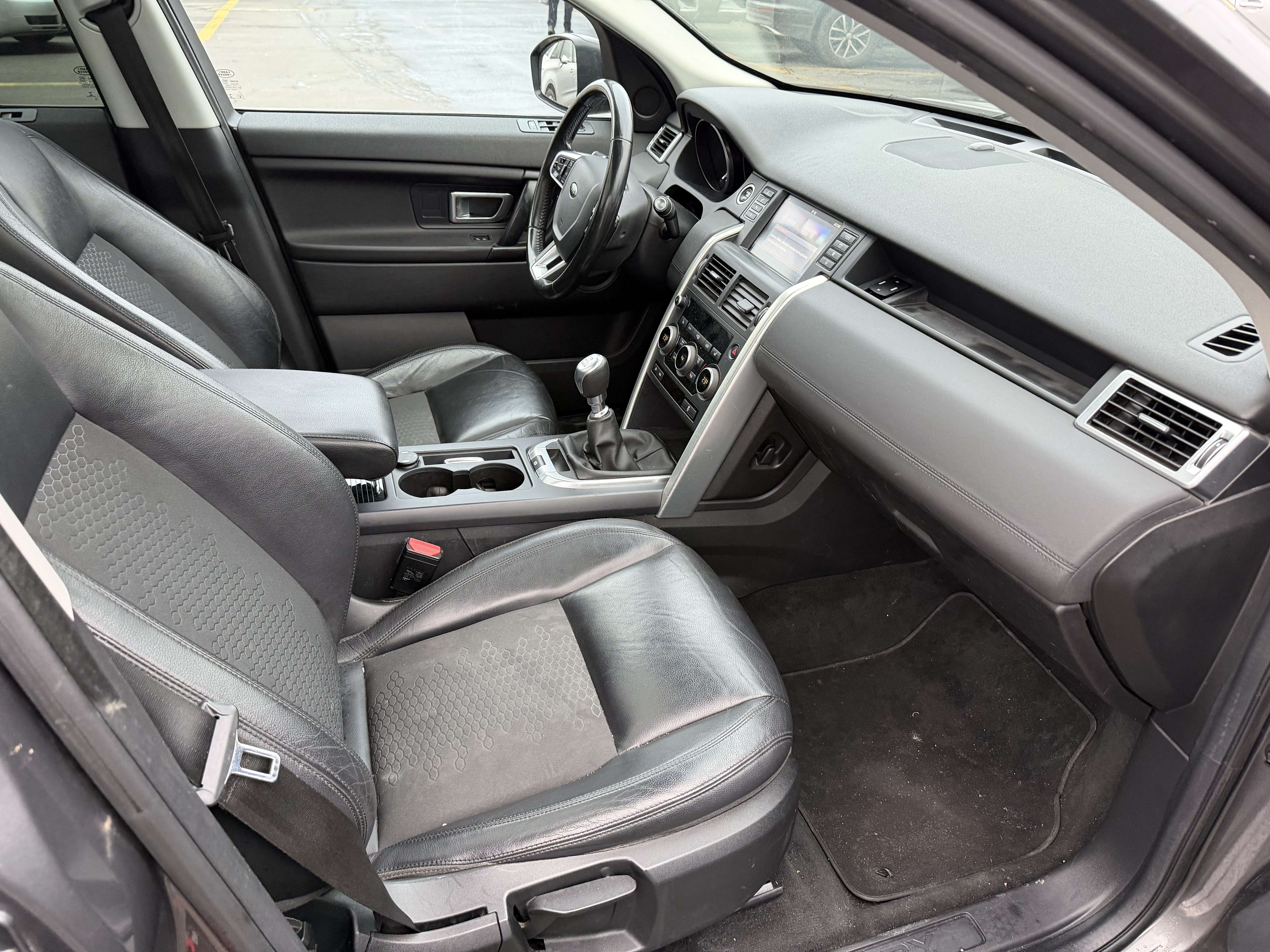 Land Rover Discovery Sport 2.0d❗️❗️Problème Moteur❗️Prix Marchand Ou Export