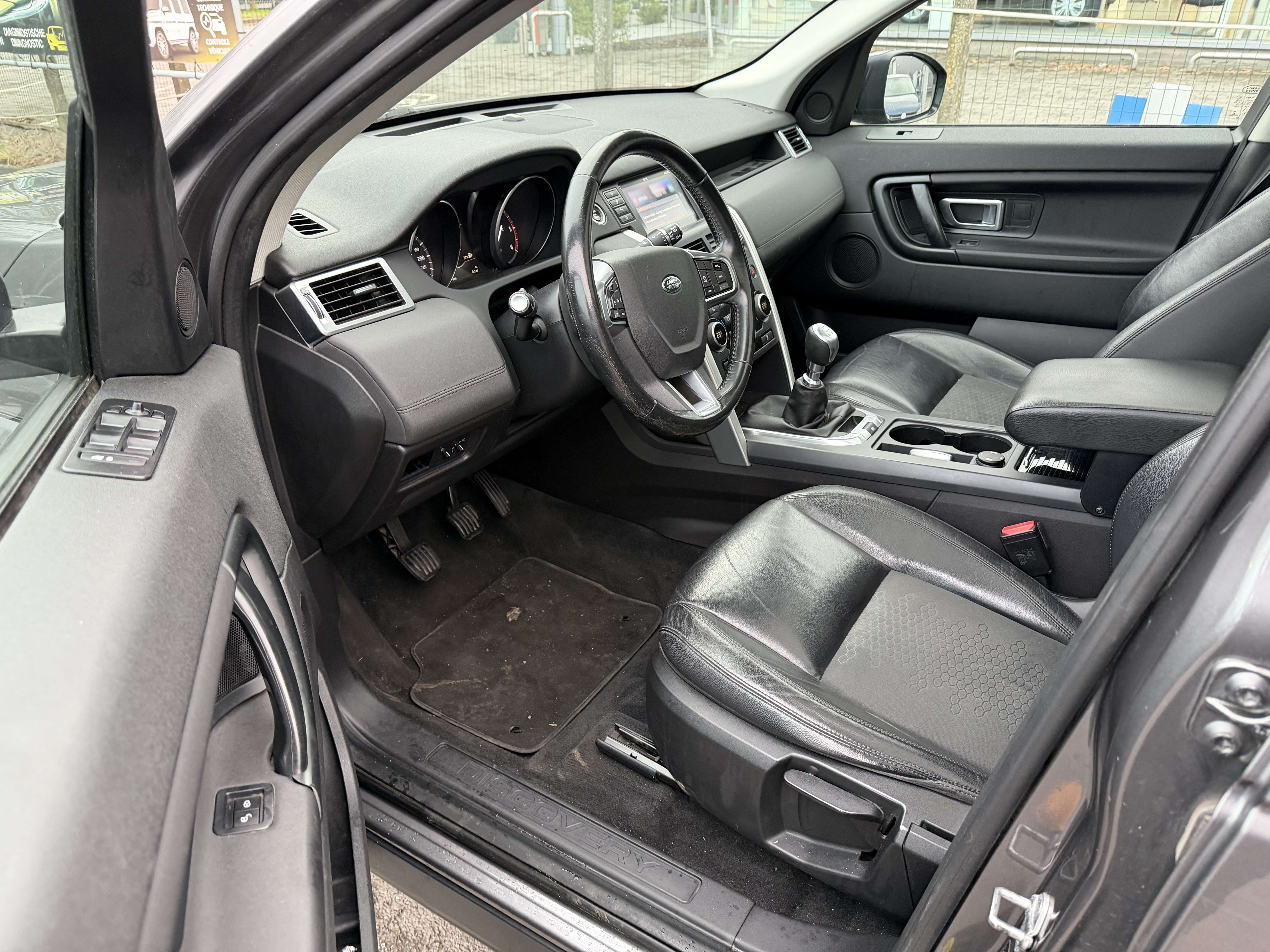 Land Rover Discovery Sport 2.0d❗️❗️Problème Moteur❗️Prix Marchand Ou Export