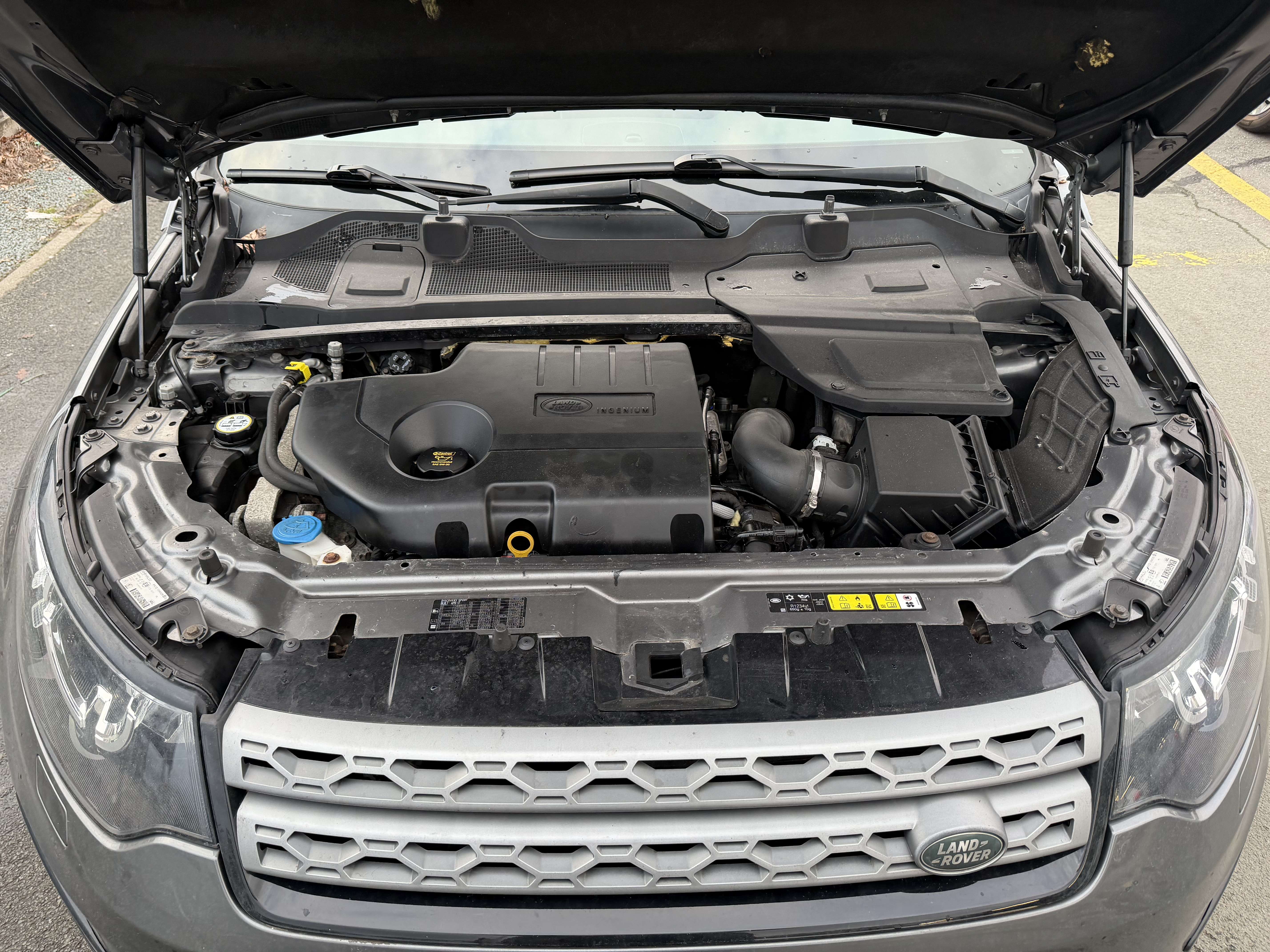 Land Rover Discovery Sport 2.0d❗️❗️Problème Moteur❗️Prix Marchand Ou Export