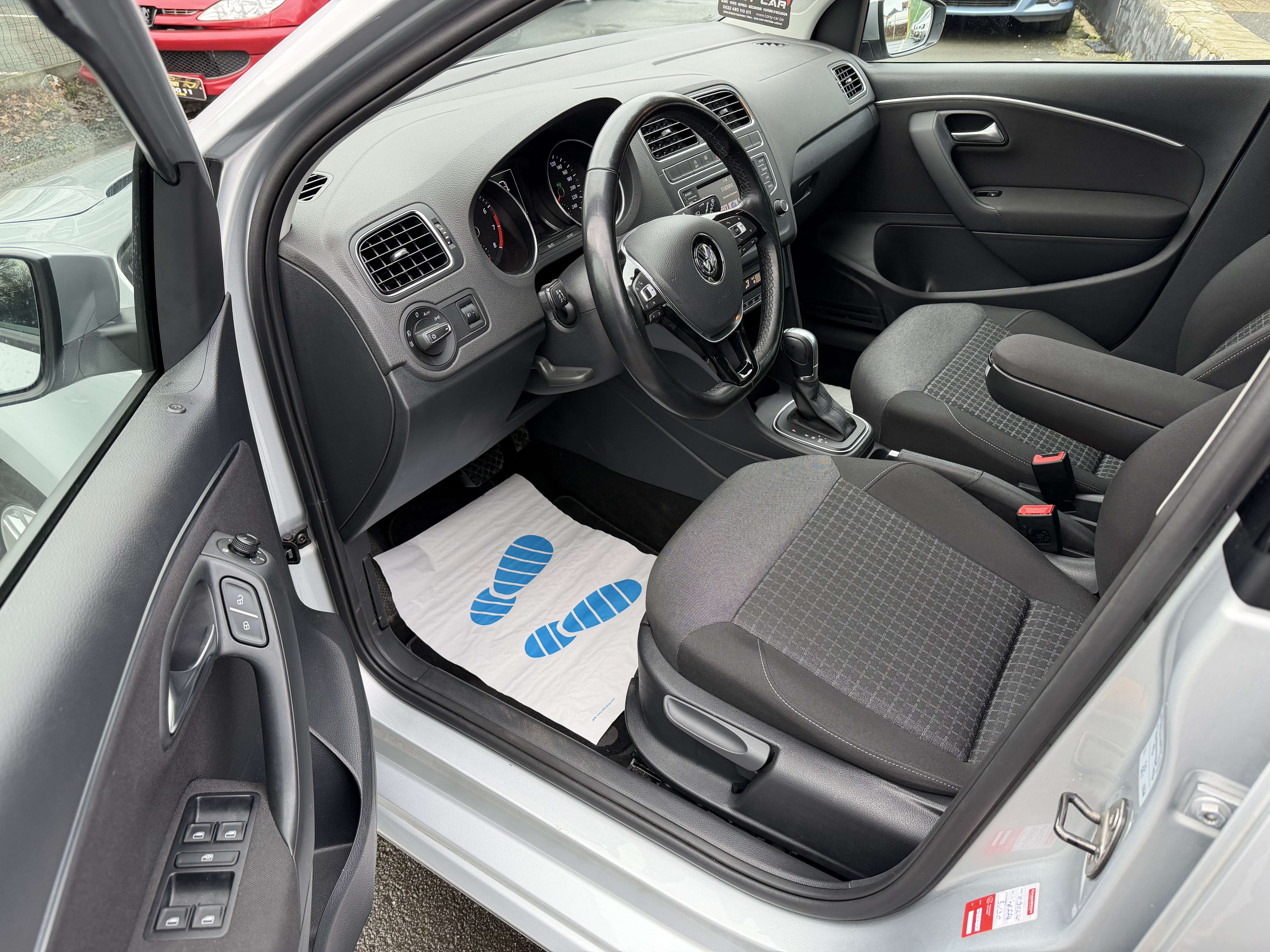 Volkswagen Polo Polo 1.2TSI*boîte Auto DSG*CLIMA*USB*BT* Garanti