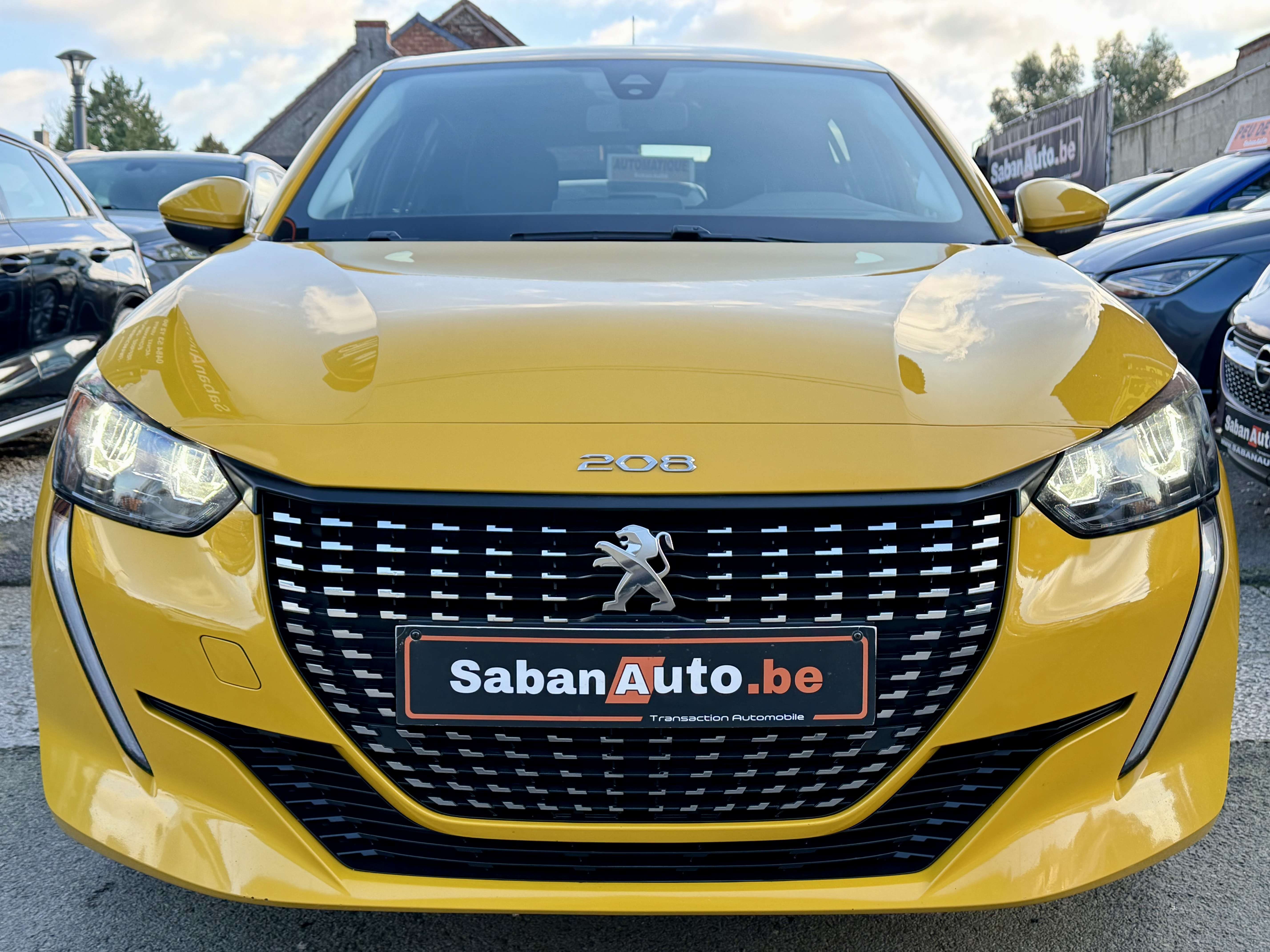 Peugeot 208 208 1.2i Style ° CARPLAY ° AIRCO ° FULL LED ° JANT