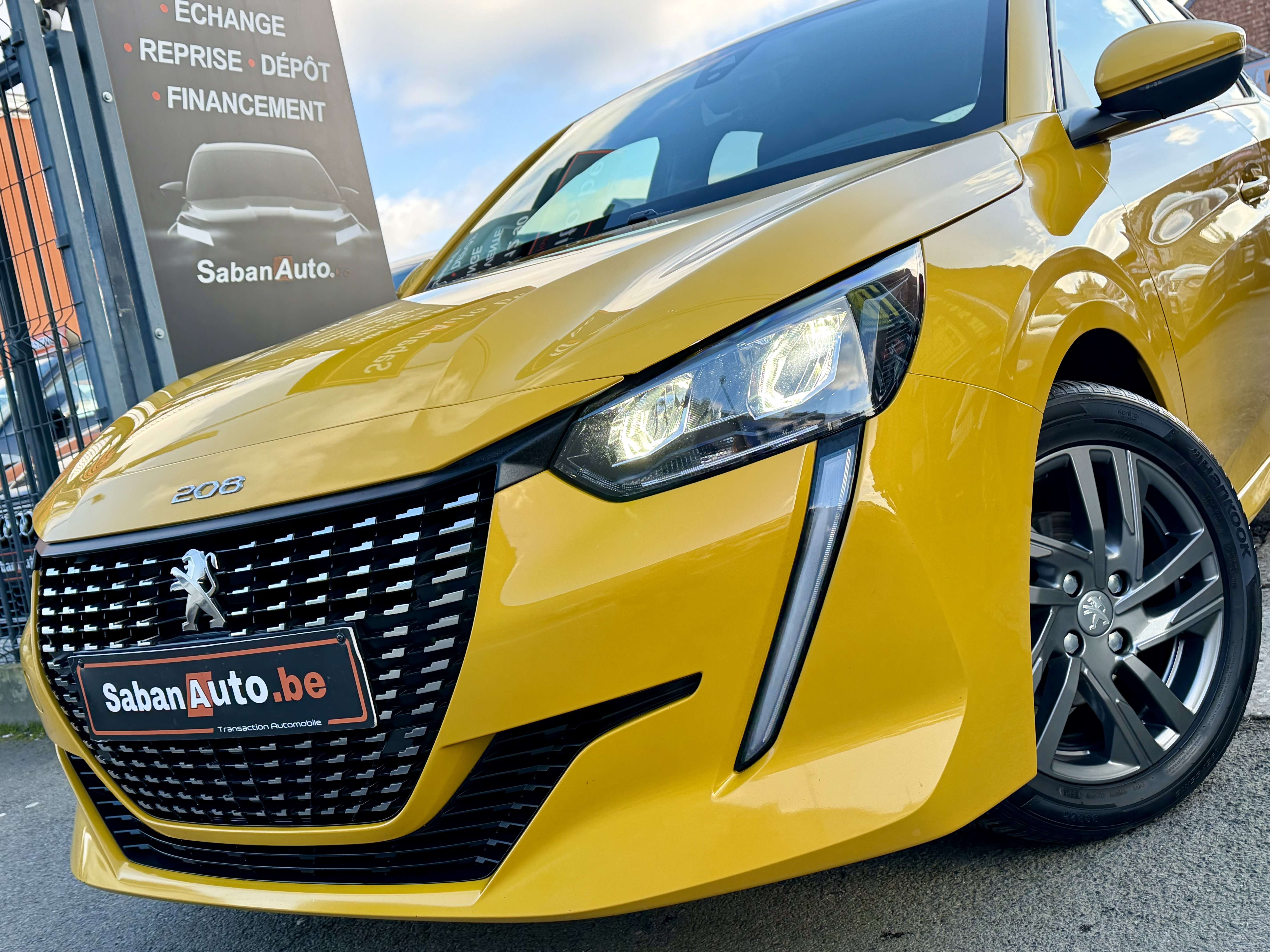 Peugeot 208 208 1.2i Style ° CARPLAY ° AIRCO ° FULL LED ° JANT