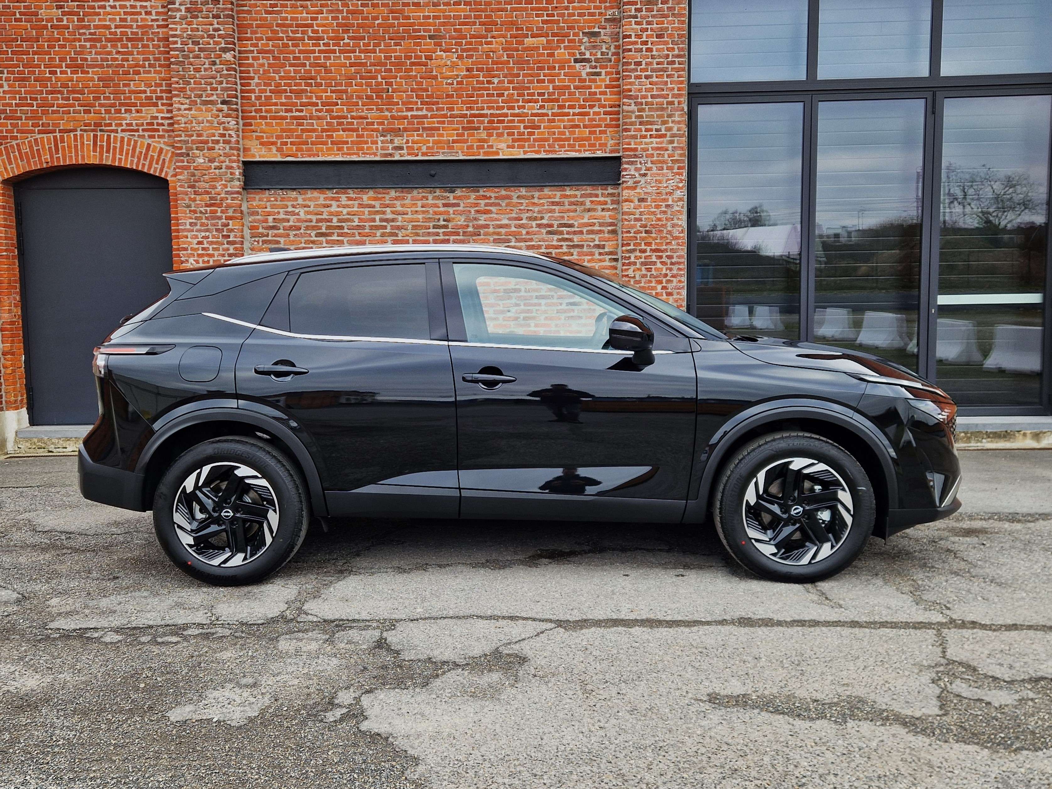 Nissan Qashqai Qashqai 1.3 DIG-T  DCT