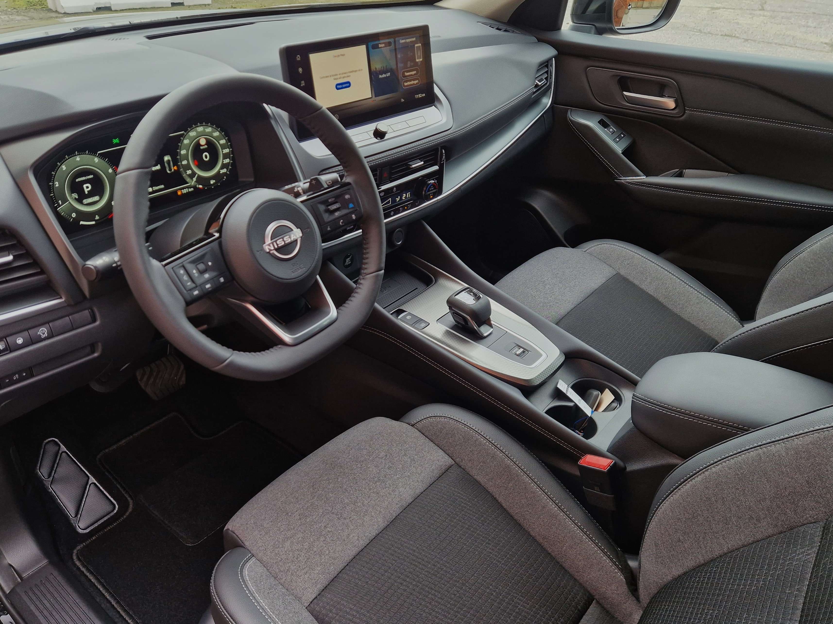 Nissan Qashqai Qashqai 1.3 DIG-T  DCT