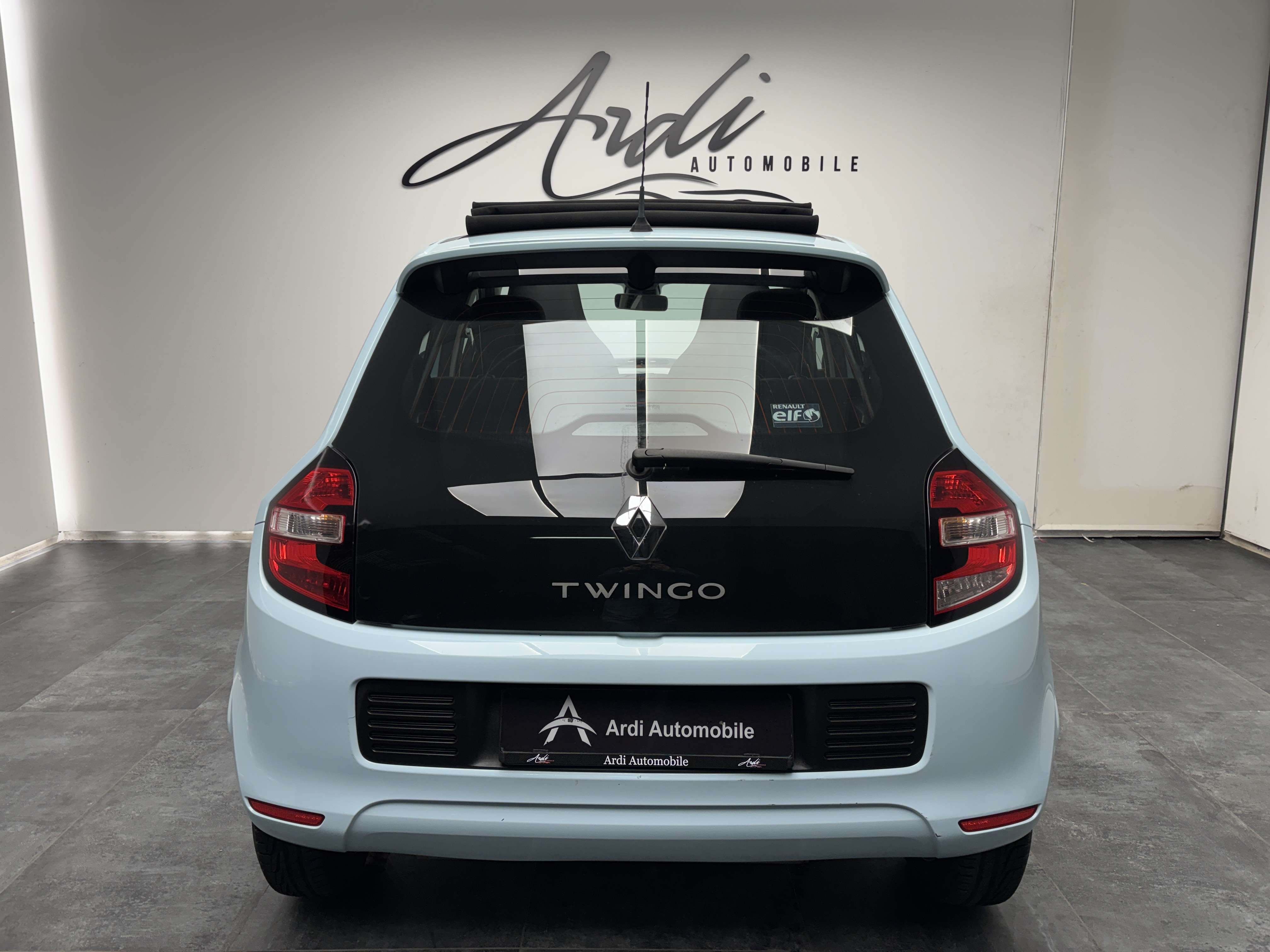 Renault Twingo 1.0i SCe *TOIT OUV*BLUETOOTH*1ER PROPRIO*GARANTIE*