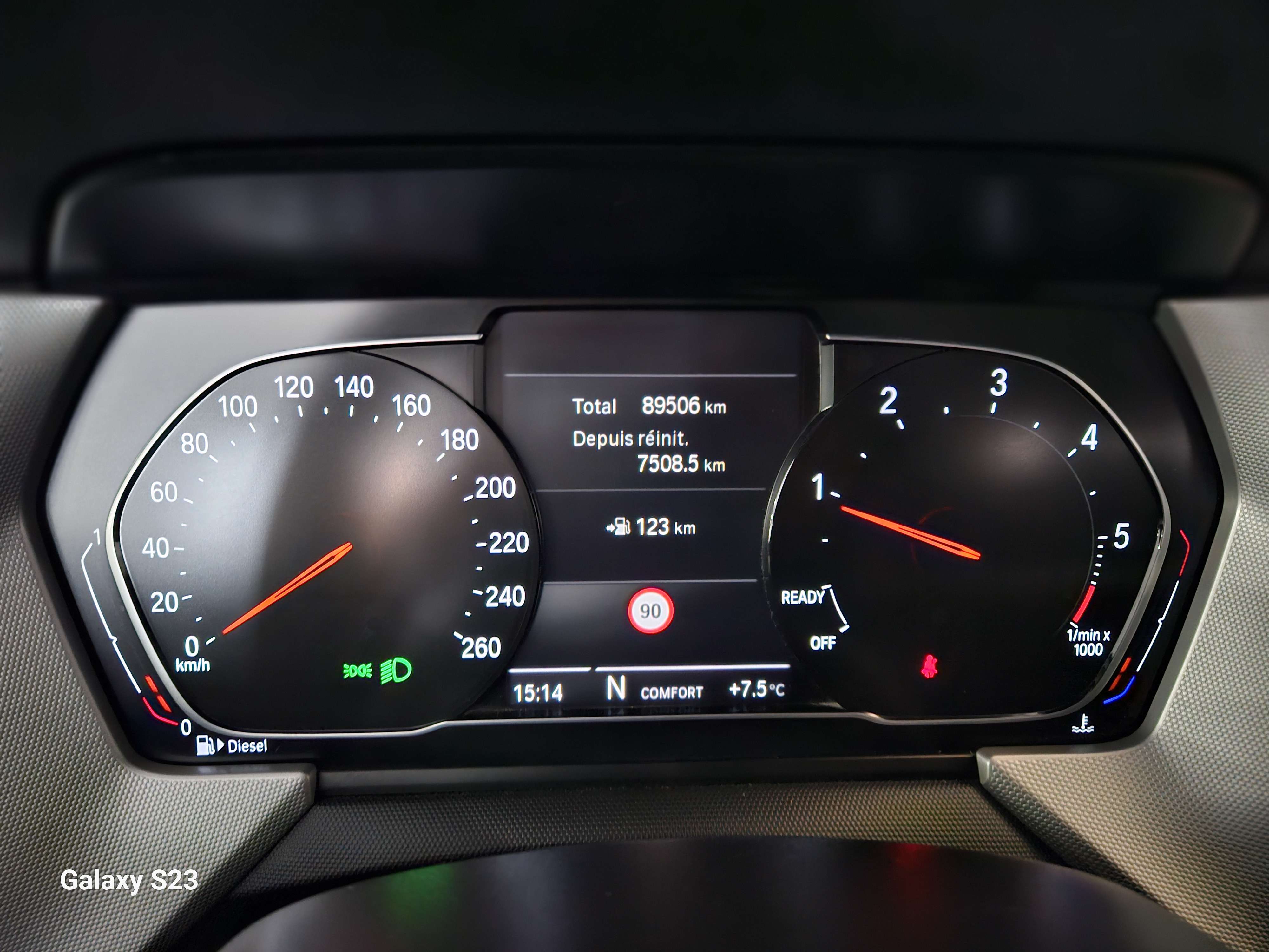 BMW 116 116CV NAVIGATION//AIDE AU STATIONNEMENT AV AR