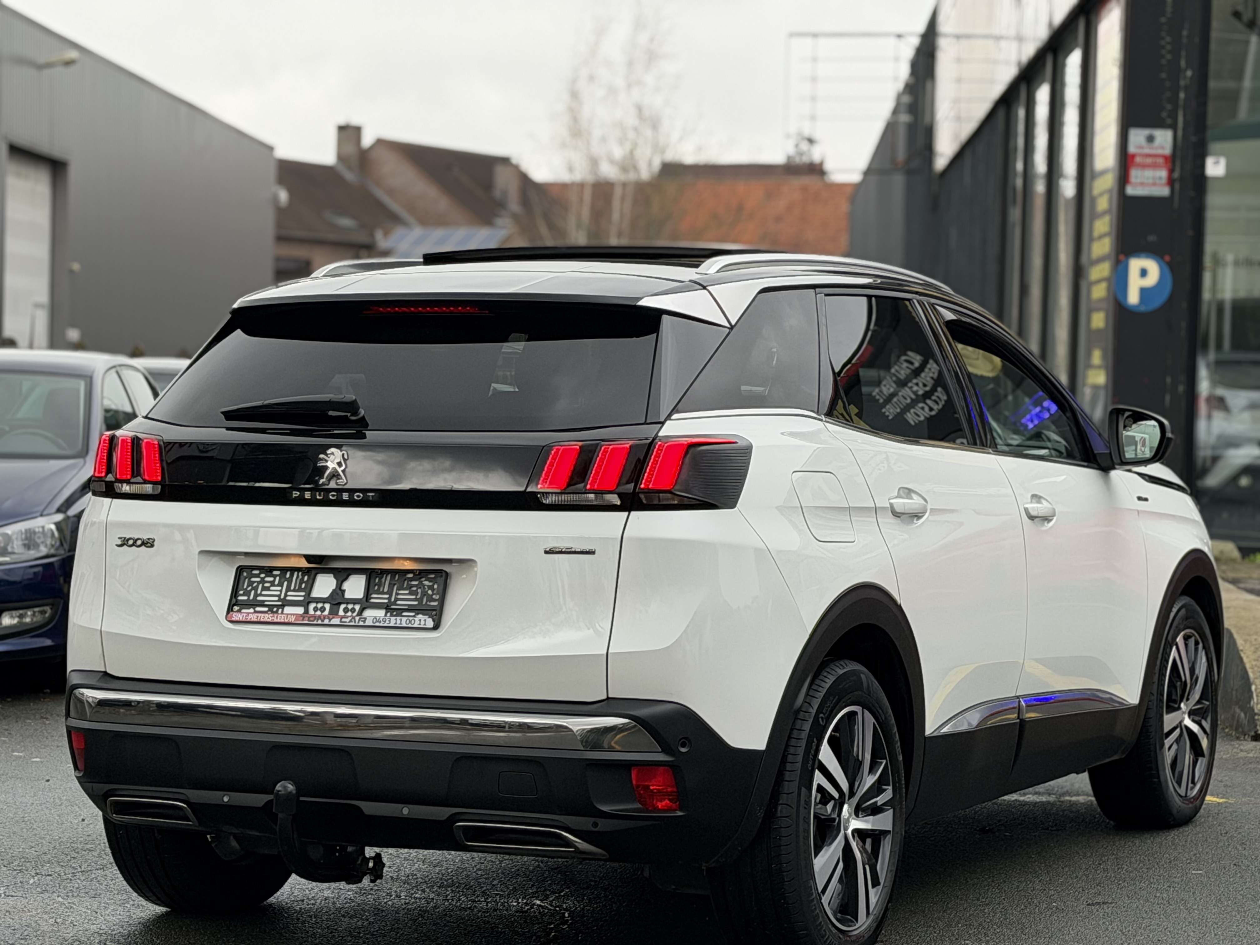 Peugeot 3008 3008 1.2 GT Line EURO 6DI*NAVI*Carplay*Cam360*