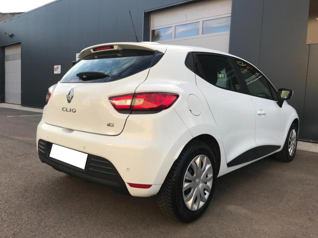 Renault Clio 4 (IV) PH2 | DCI 75 BUSINESS 1ERE MAIN FR SUIVI 2 PLACES GPS RADAR RECUL FD173