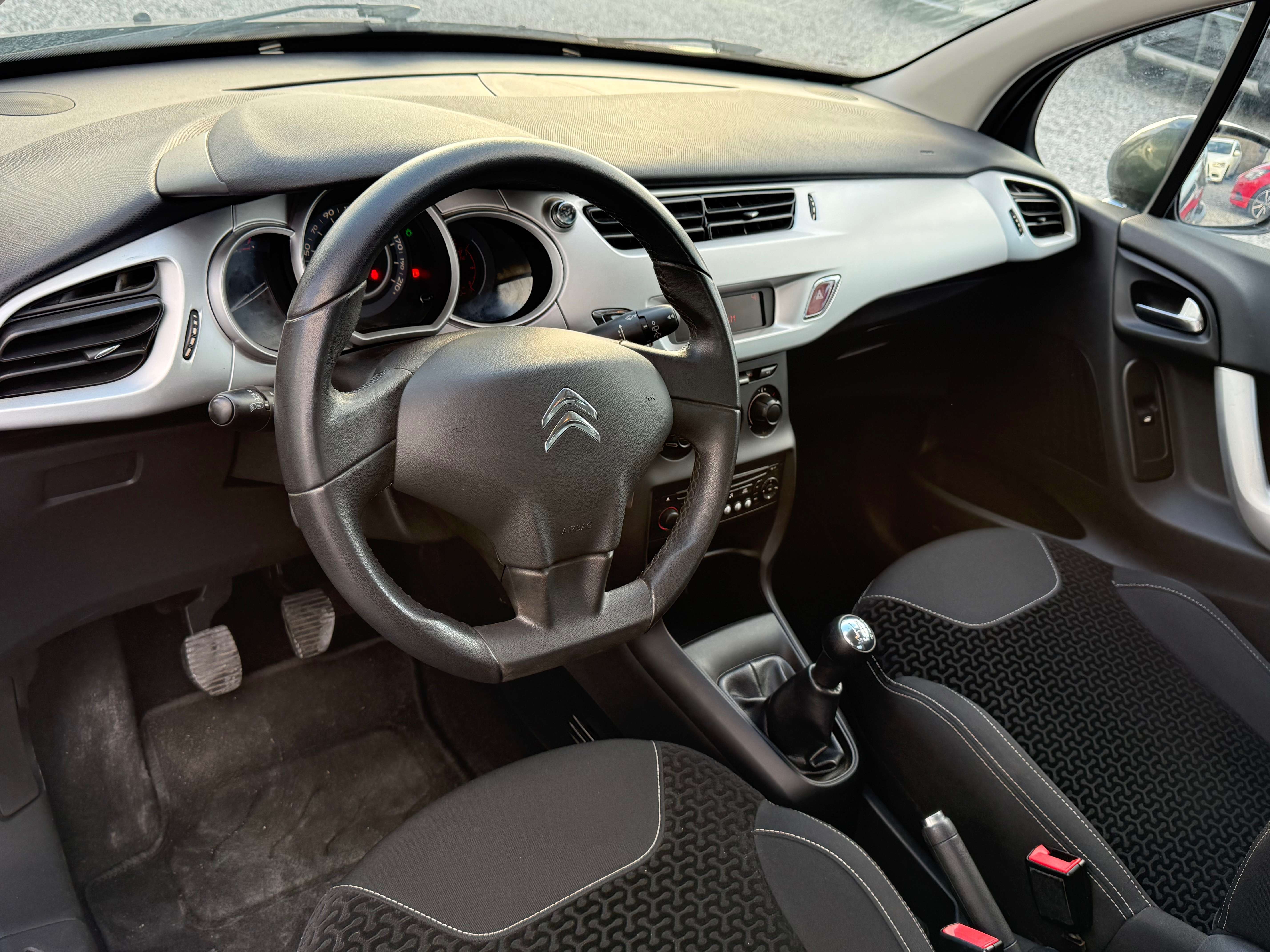 Citroen C3 C3 1.1i - 2010 - Euro 5 - Essence - Airco