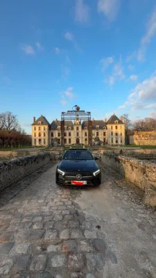 Mercedes-Benz Classe A IV BERLINE 180 D AMG LINE 8G-DCT