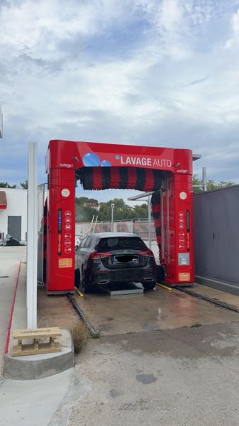Mercedes-Benz Classe A IV BERLINE 180 D AMG LINE 8G-DCT