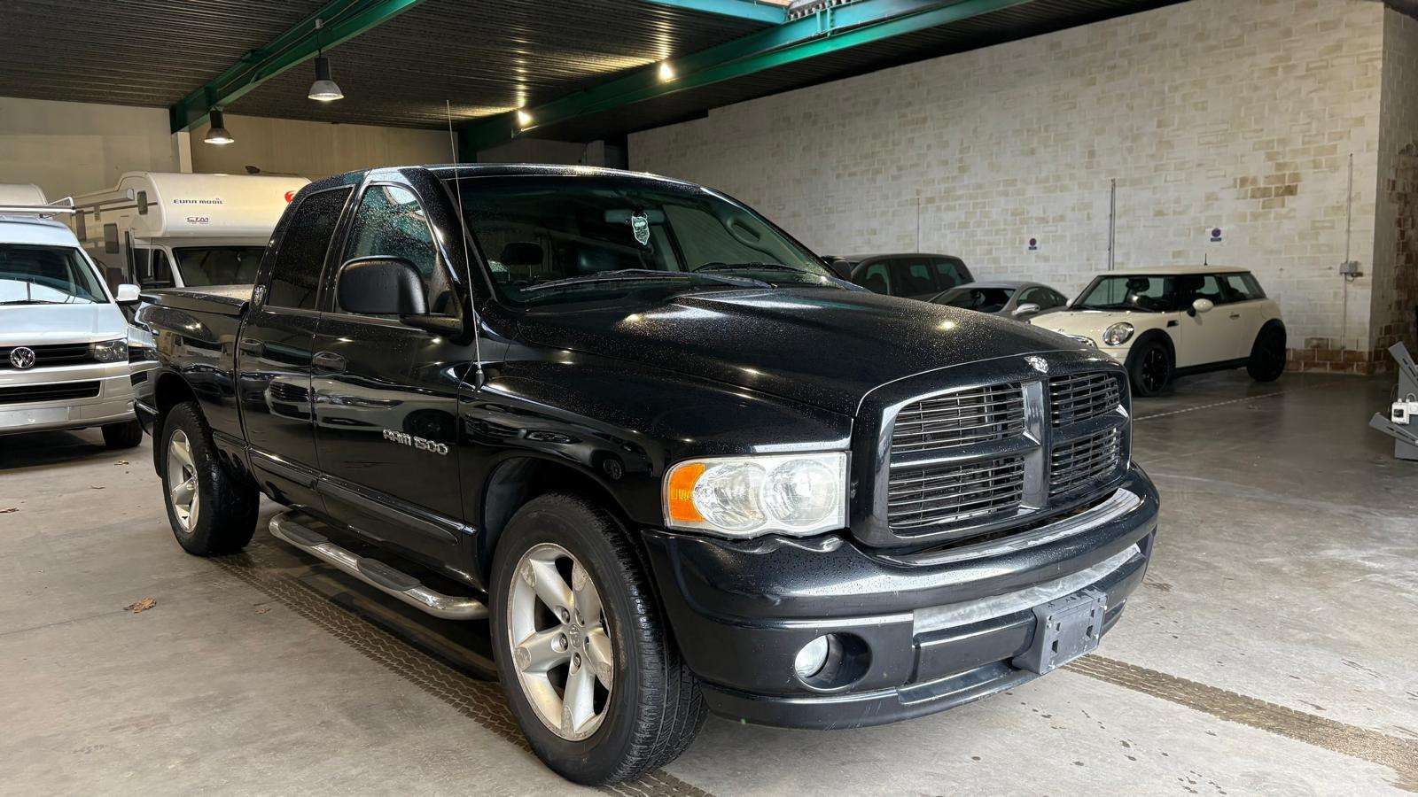 Dodge RAM 185403 MI 4.7i Benz/LPG