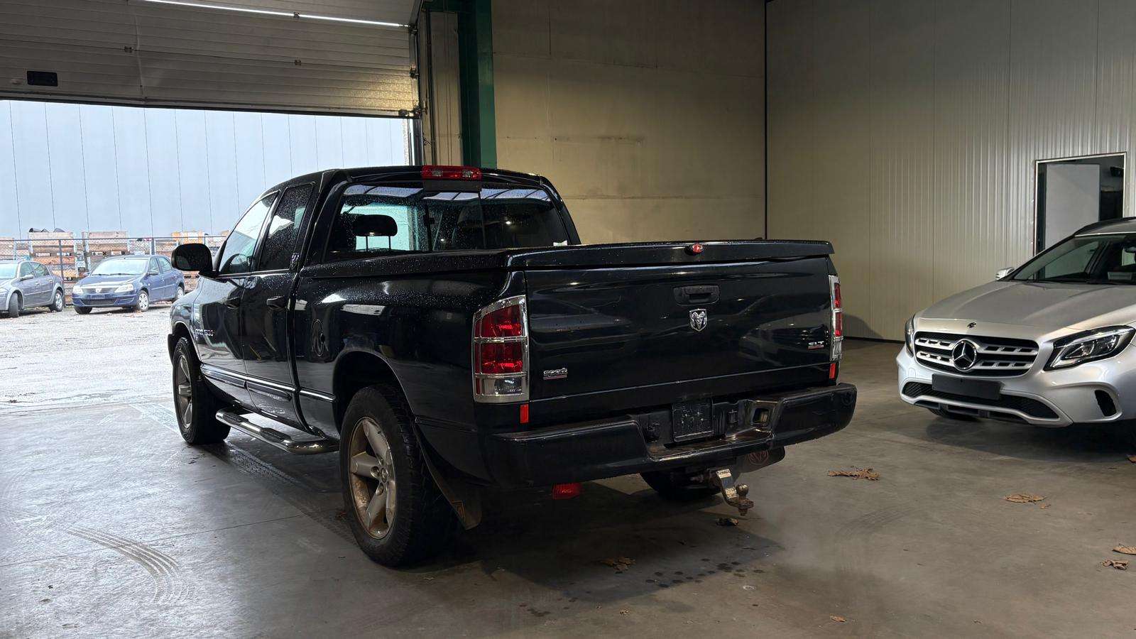 Dodge RAM 185403 MI 4.7i Benz/LPG