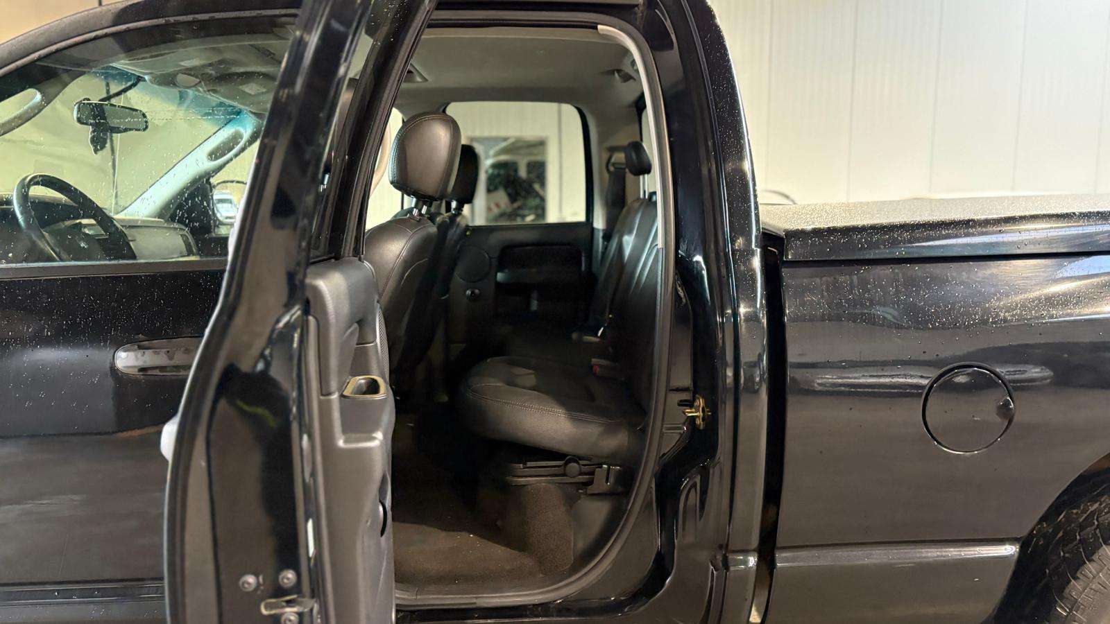 Dodge RAM 185403 MI 4.7i Benz/LPG