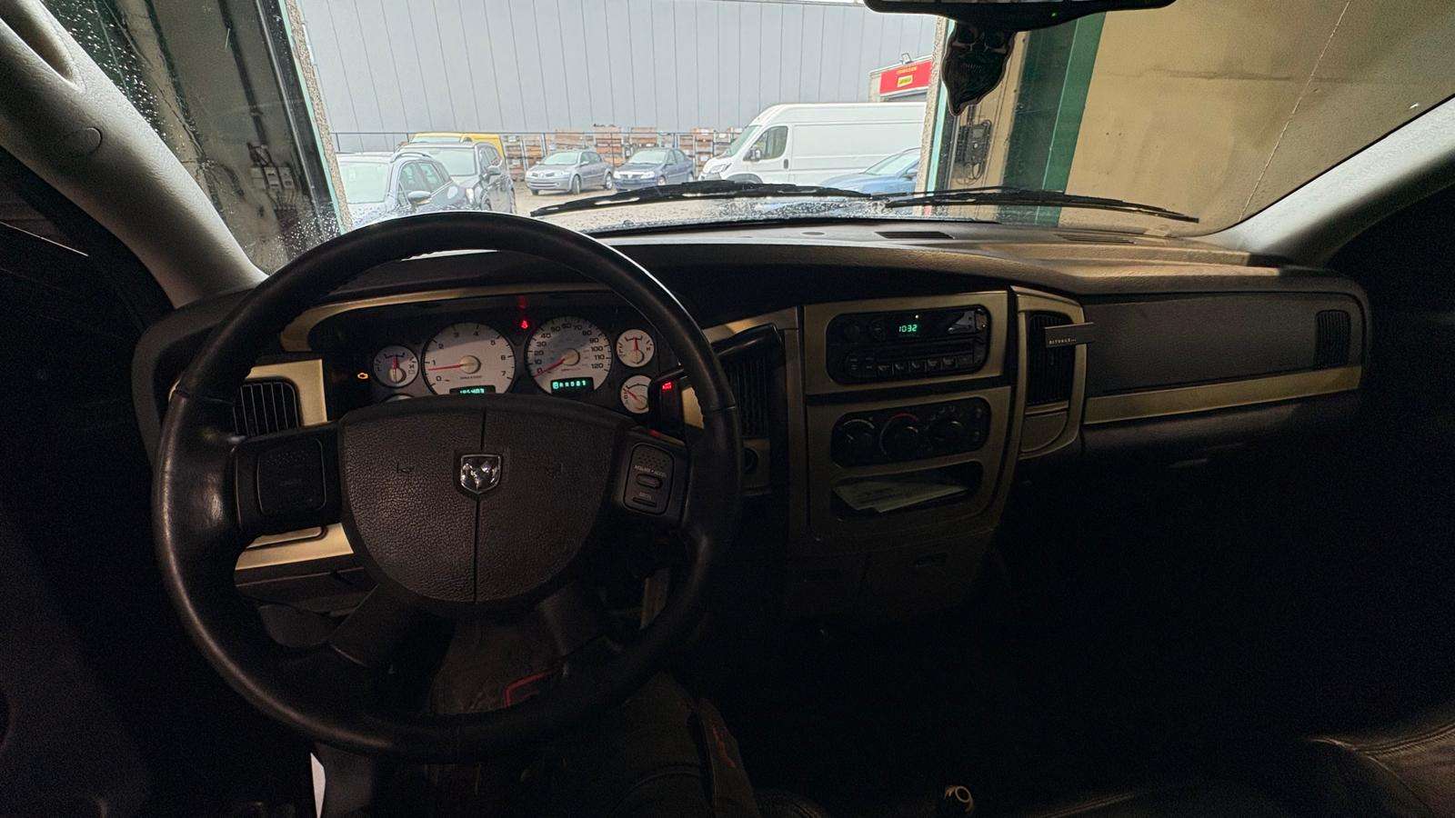 Dodge RAM 185403 MI 4.7i Benz/LPG