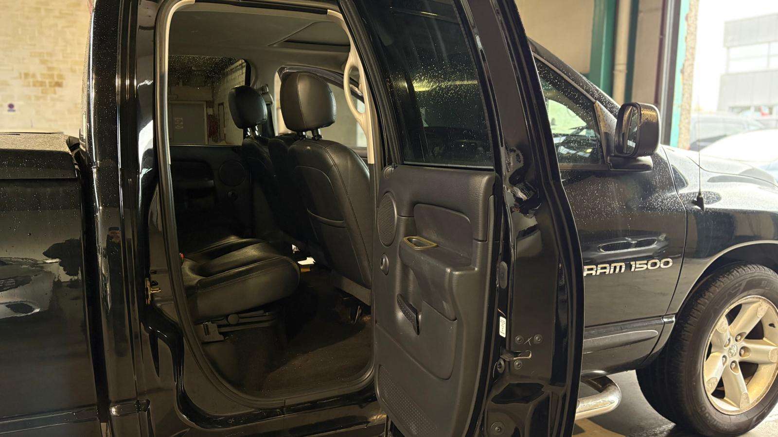 Dodge RAM 185403 MI 4.7i Benz/LPG