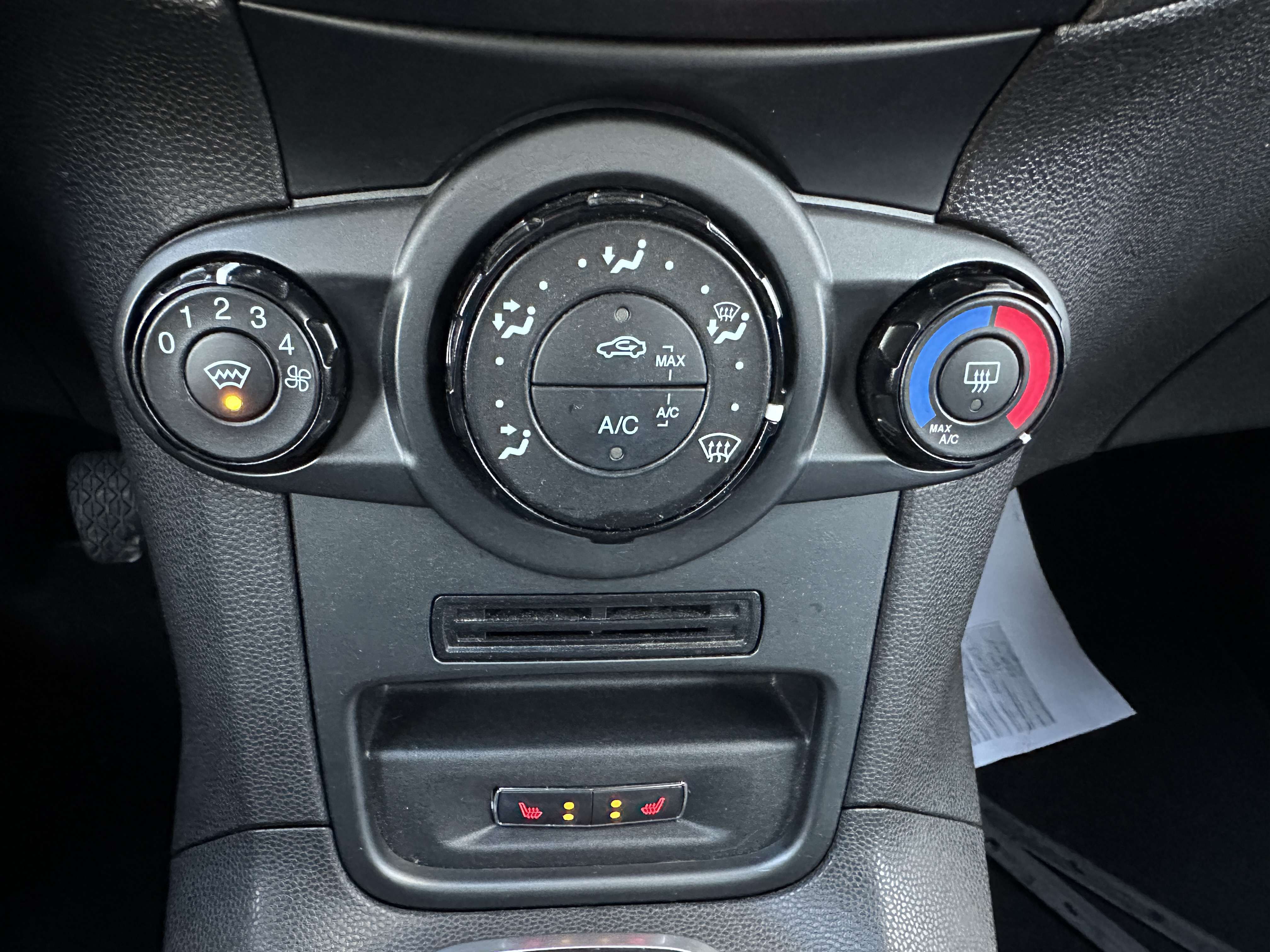 Ford Fiesta Fiesta 1.0i Sync Airco/Bleuth/Verw st/148Tax/55BIV
