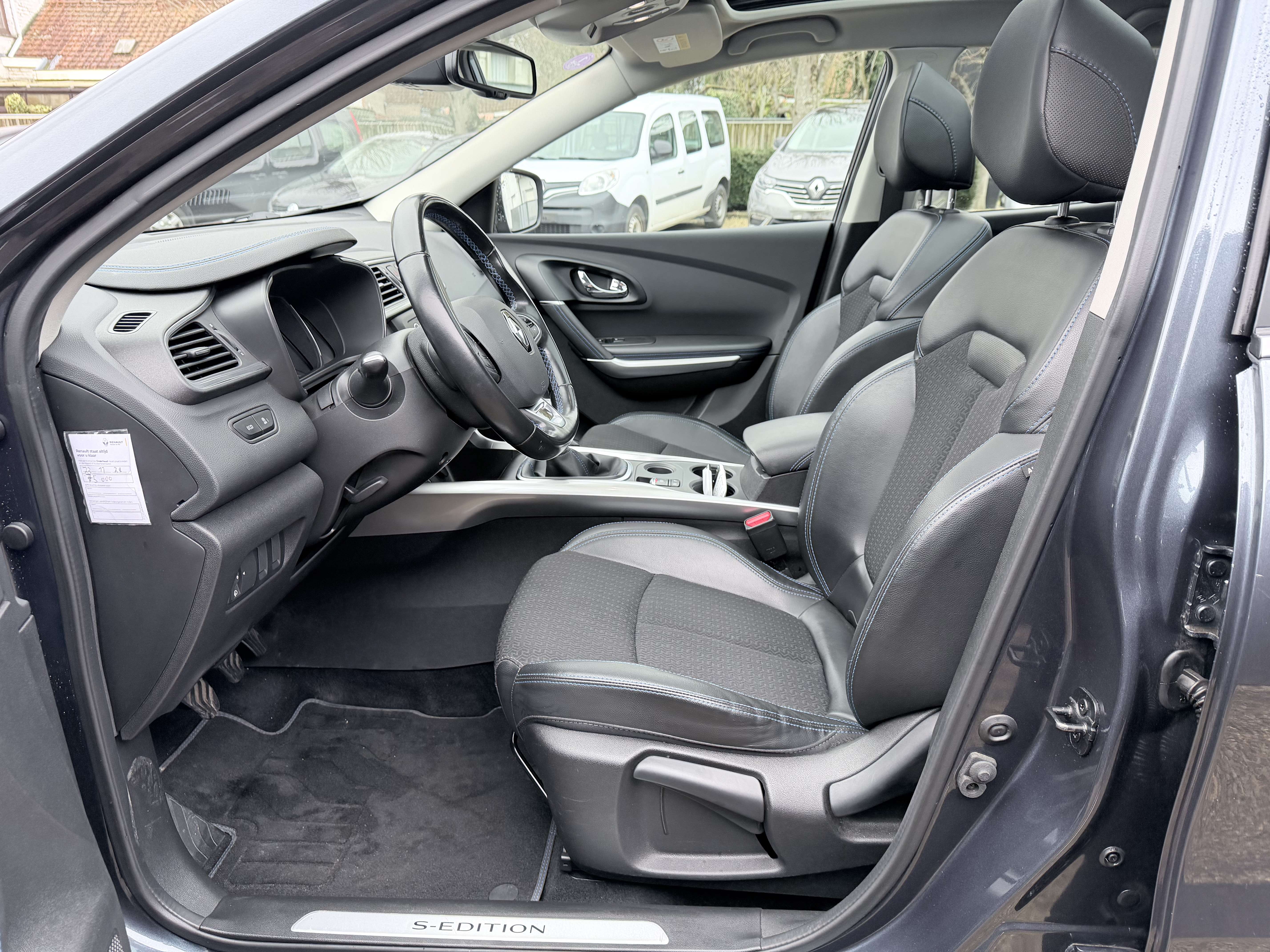 Renault Kadjar 1.2 TCe S-Edition FULL-LED/19"/CAMERA/SAFETY..