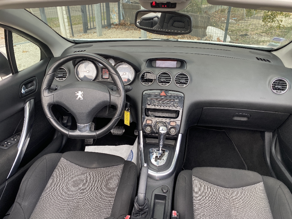 Peugeot 308 2.0 HDi 136ch Sport Pack BVA