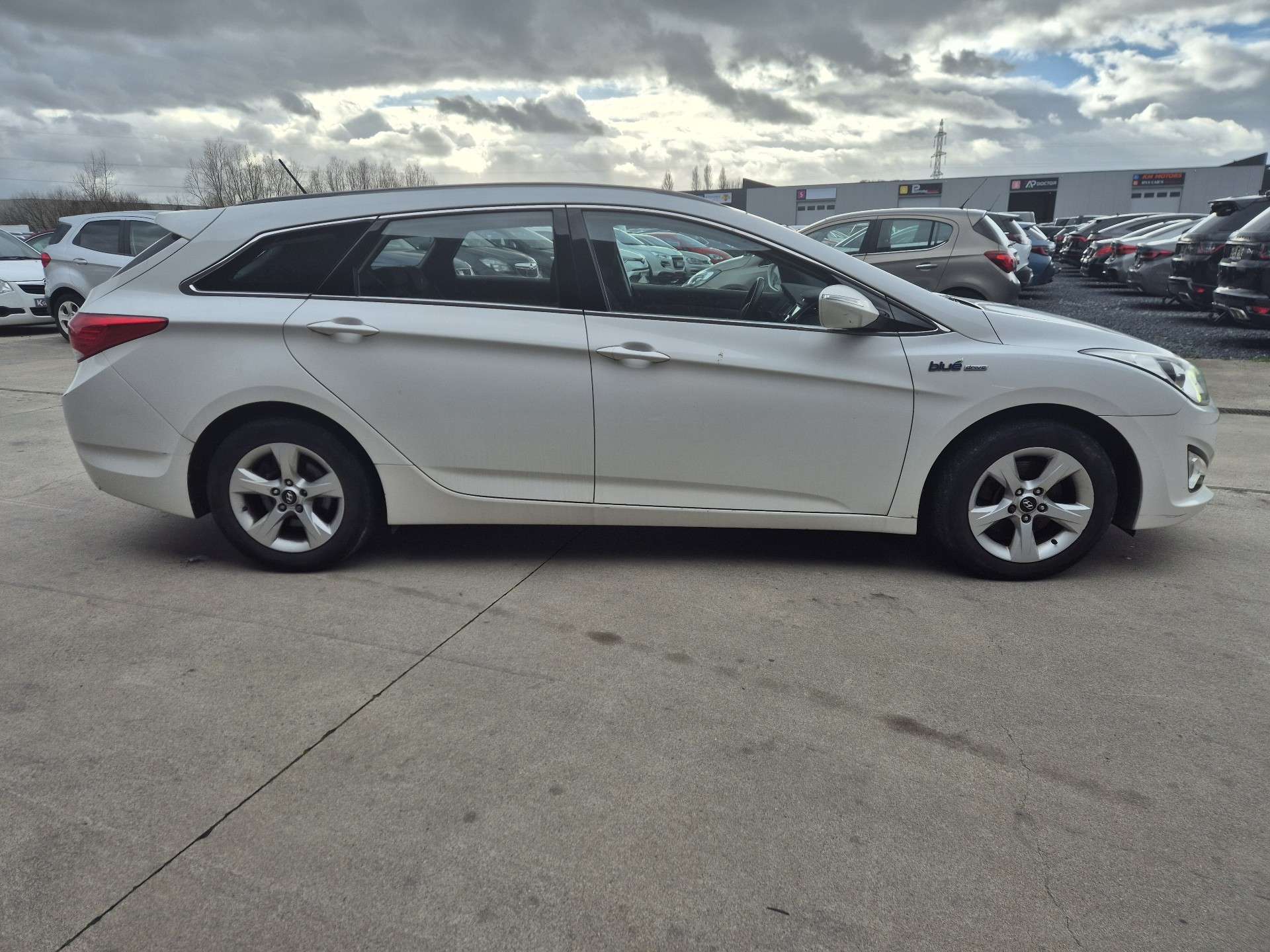 Hyundai i40 SW 1.7 CRDi Blue Drive//USB//MARCHAND OU EXPORT