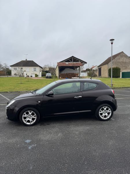 Alfa Romeo Mito 1.4 MPI 105 MULTIAIR DISTINCTIVE