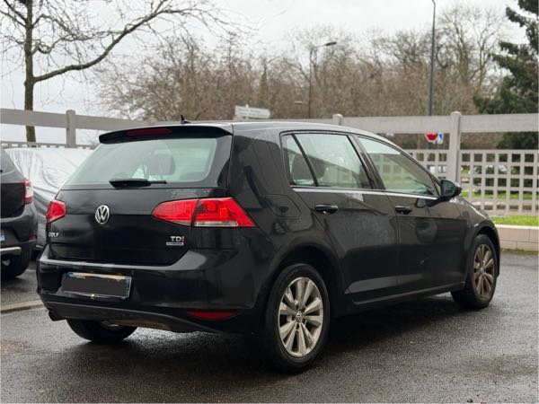 Volkswagen Golf VII 1.6 TDI 105 BLUEMOTION TECHNOLOGY CONFORTLINE BUSINESS