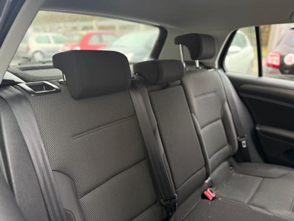 Volkswagen Golf VII 1.6 TDI 105 BLUEMOTION TECHNOLOGY CONFORTLINE BUSINESS