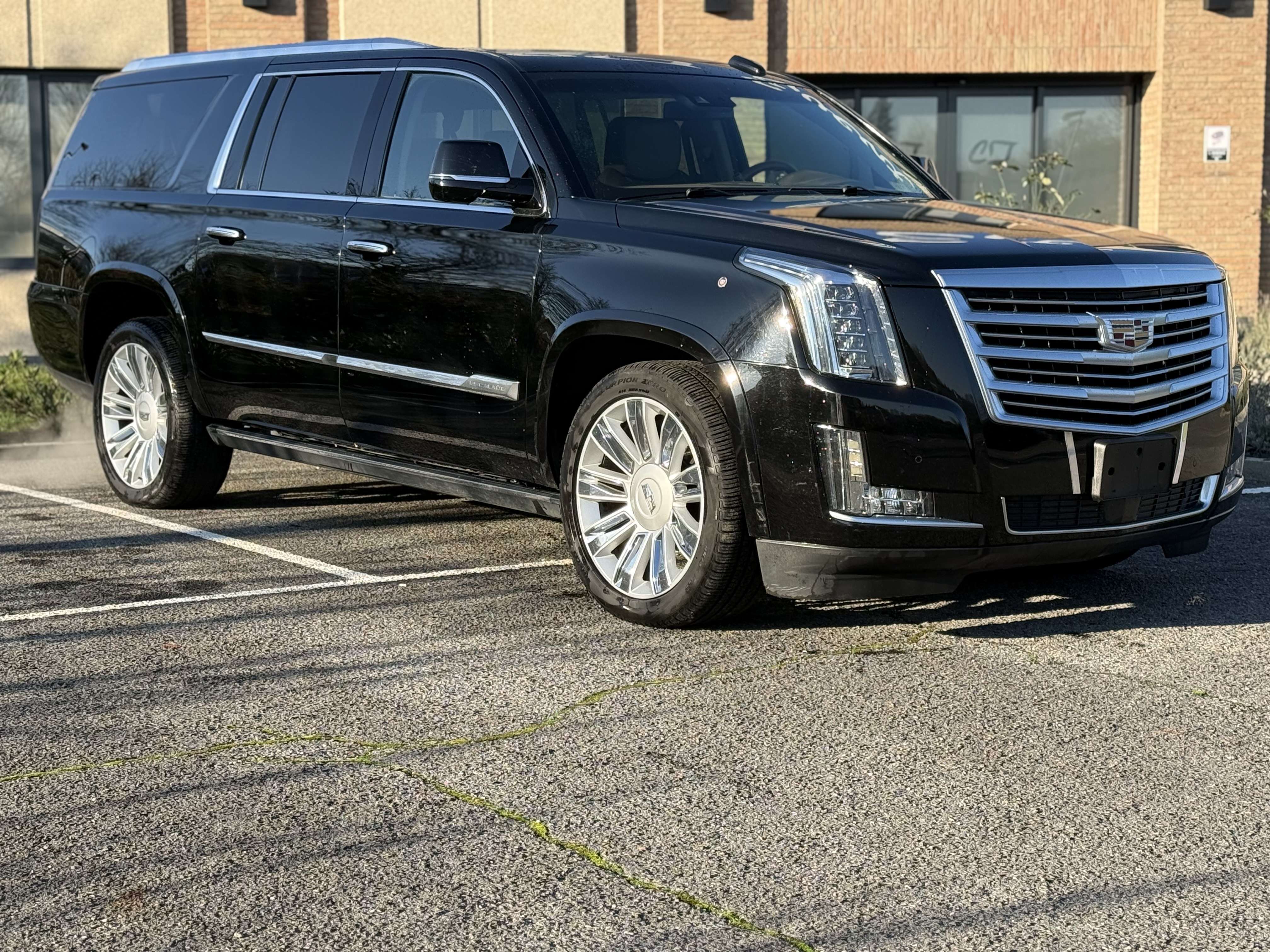 Cadillac Escalade Escalade 6.2i V8 Platinum ESV//longue